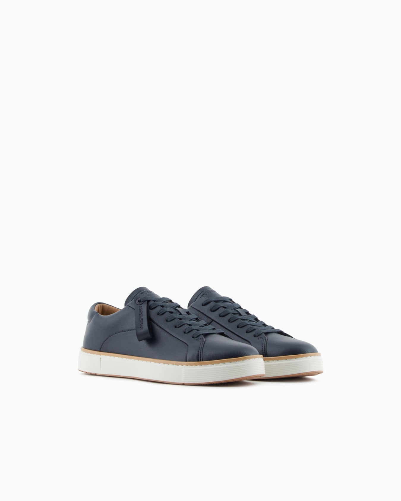 Leather sneakers with a contrasting welt Slide 1