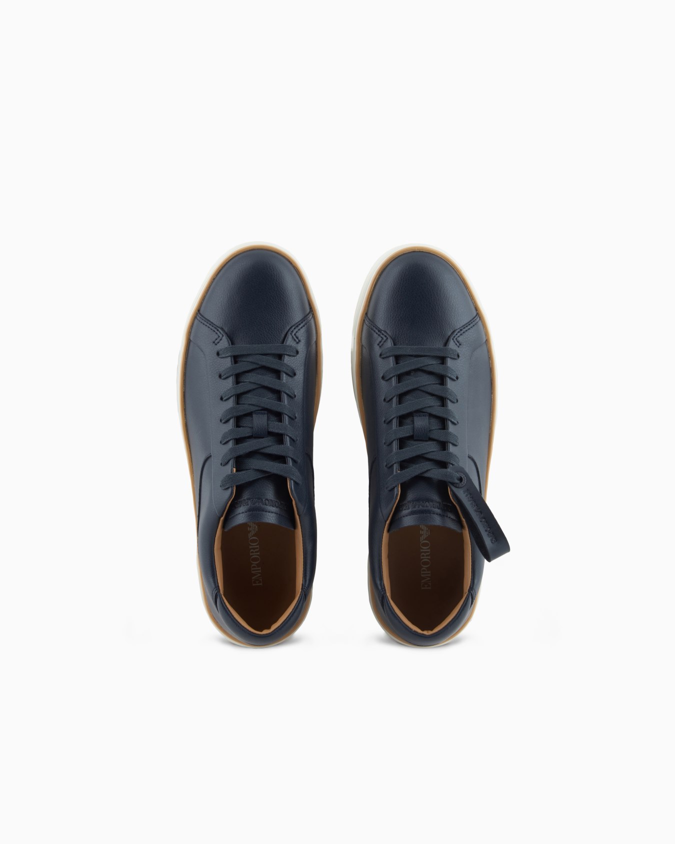 Leather sneakers with a contrasting welt Slide 2