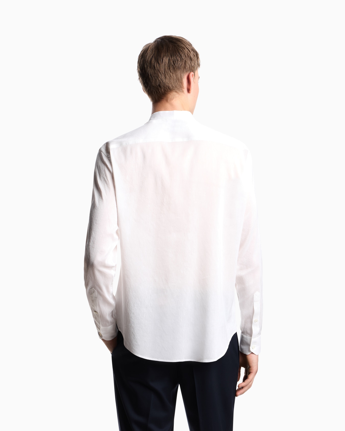 Linen and silk blend chambray shirt with guru collar Slide 2
