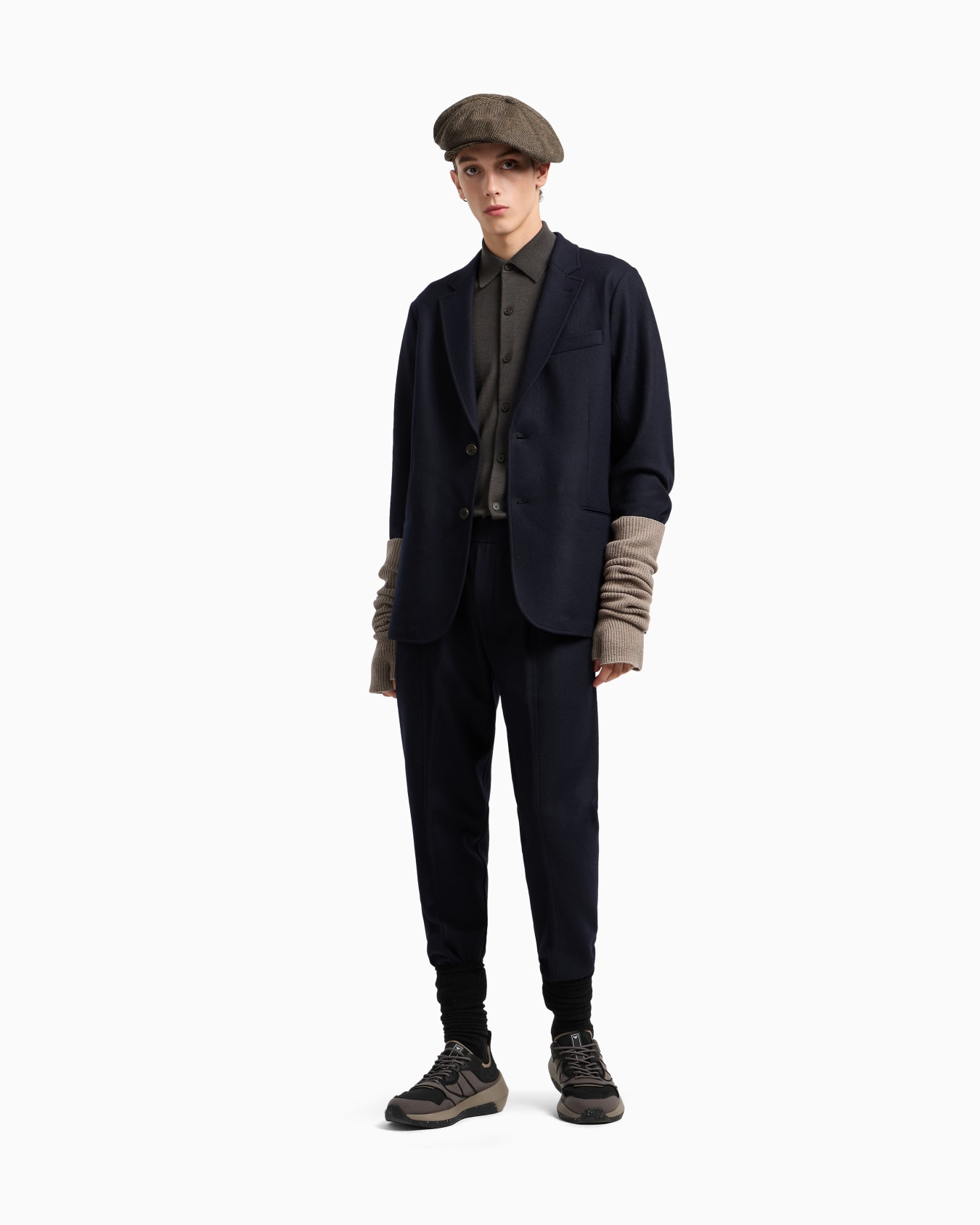 Travel Essentials single-breasted virgin-wool flannel blazer Slide 2