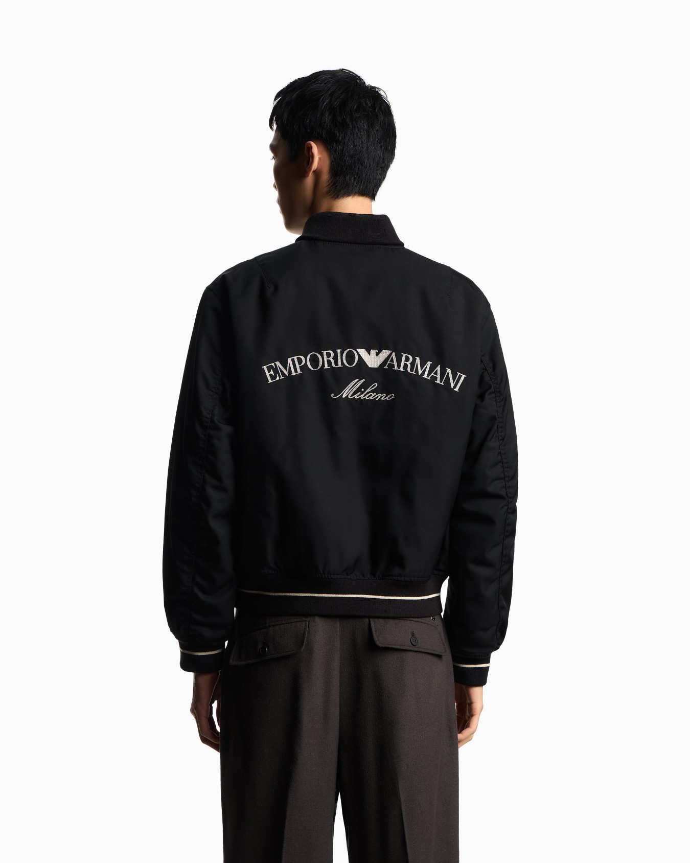 Blouson bomber en nylon avec logo brodé Diapositive 2