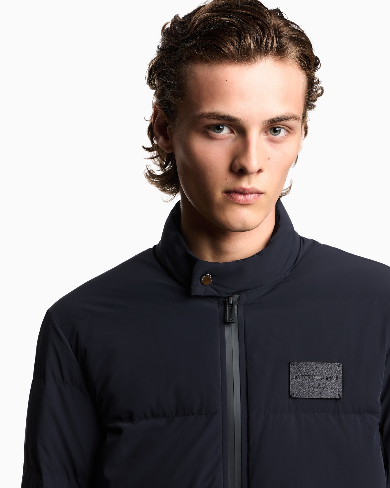 Chaqueta de plumas acolchada en nailon con spandex Diapositiva 5