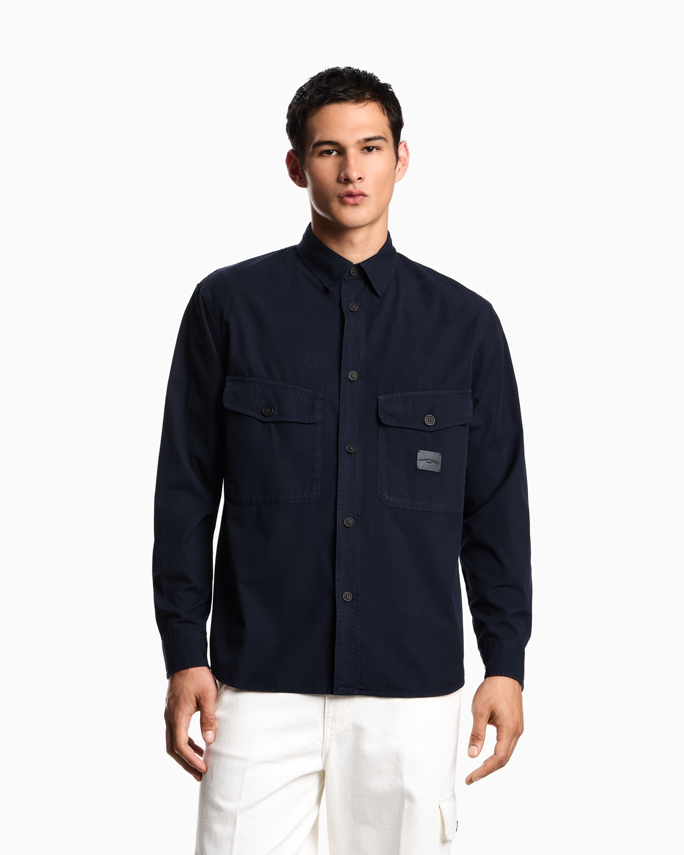 Comfort-fit shirt with washed twill pockets Slide 3