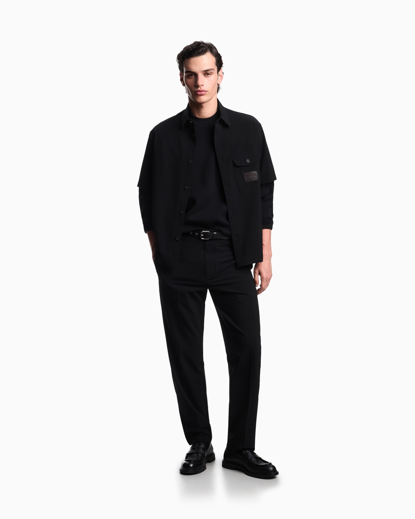 Short-sleeved oversized shirt in nylon seersucker Slide 1