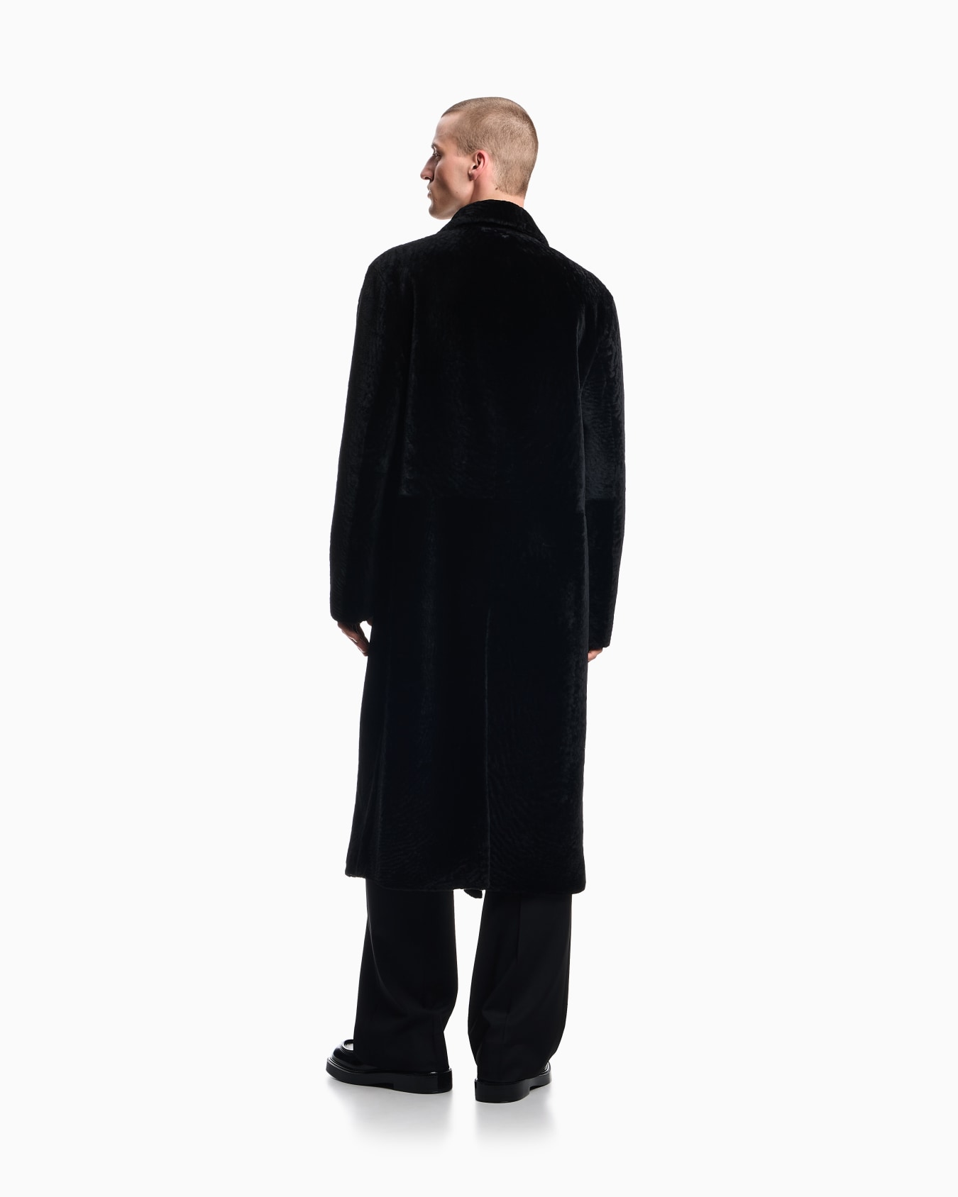 Icon velvet-effect lamb shearling coat Slide 2