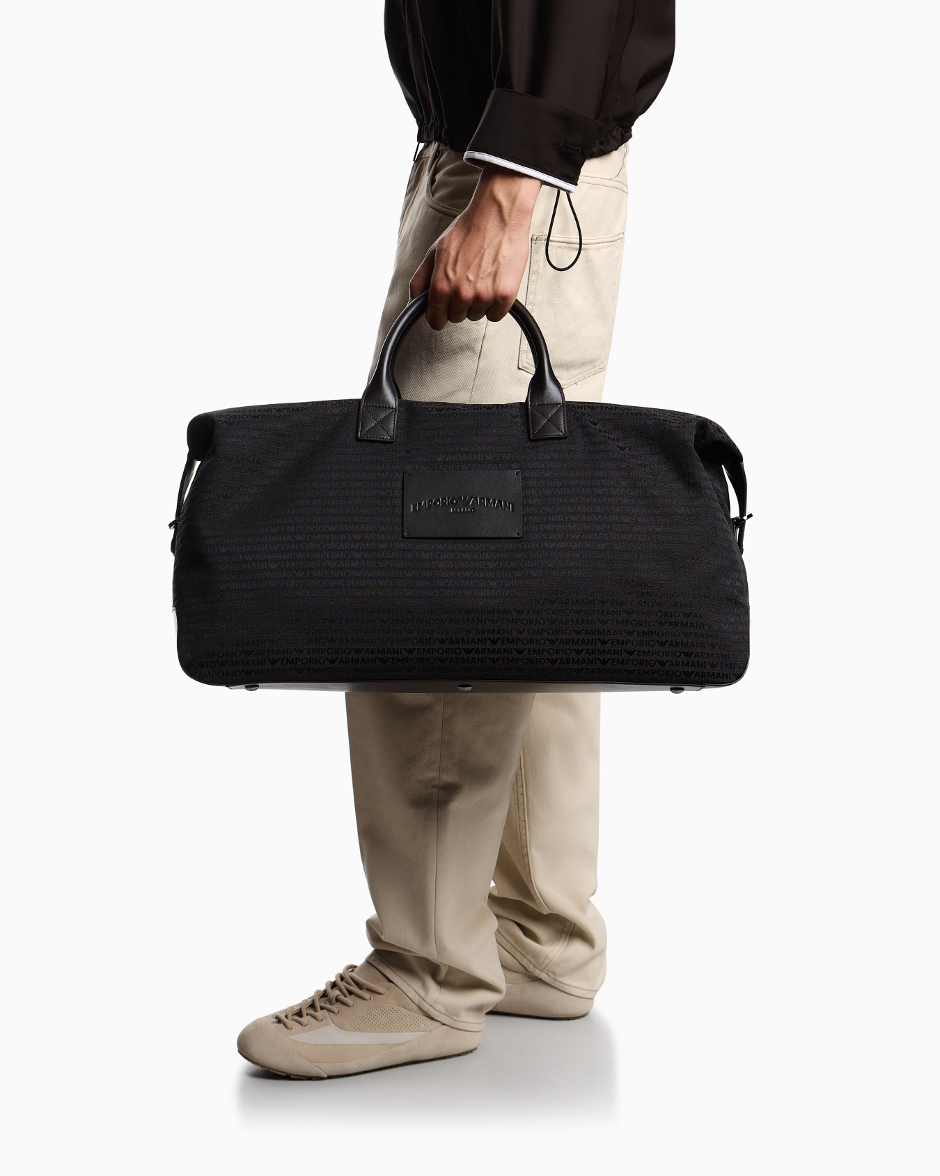Weekend bag in monogram jacquard Slide 6