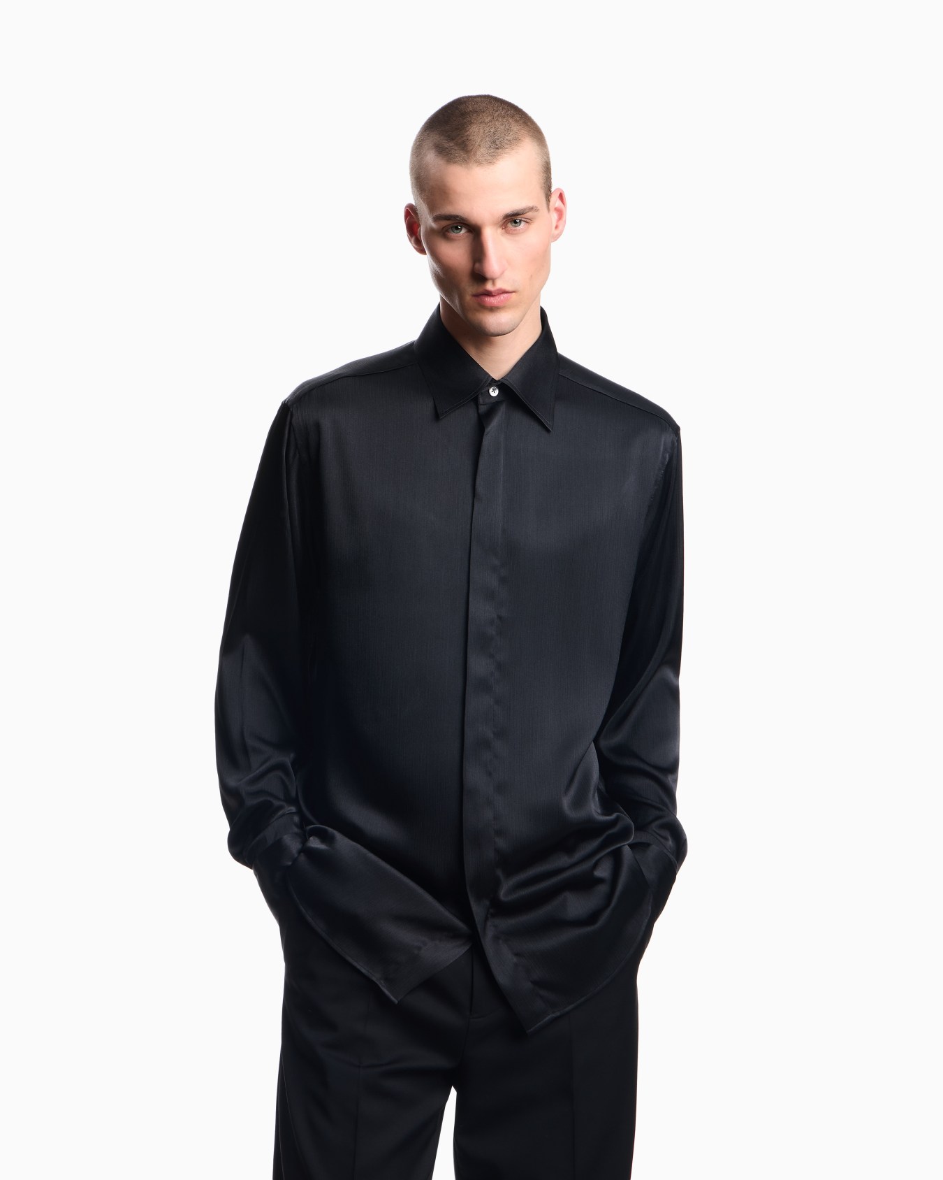Veste Chemise Armand Thierry En Tissu Plissé Argenté - Taille 38, Comme Neuve