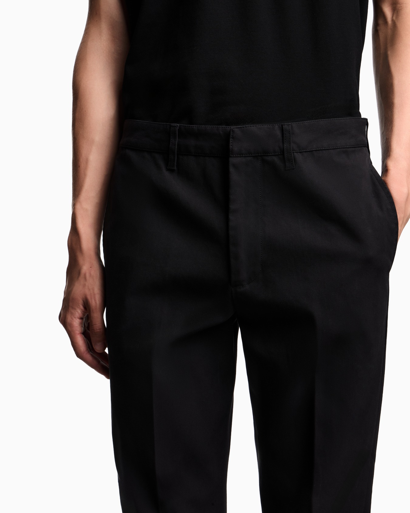 Pantalon chino en sergé de coton Diapositive 4