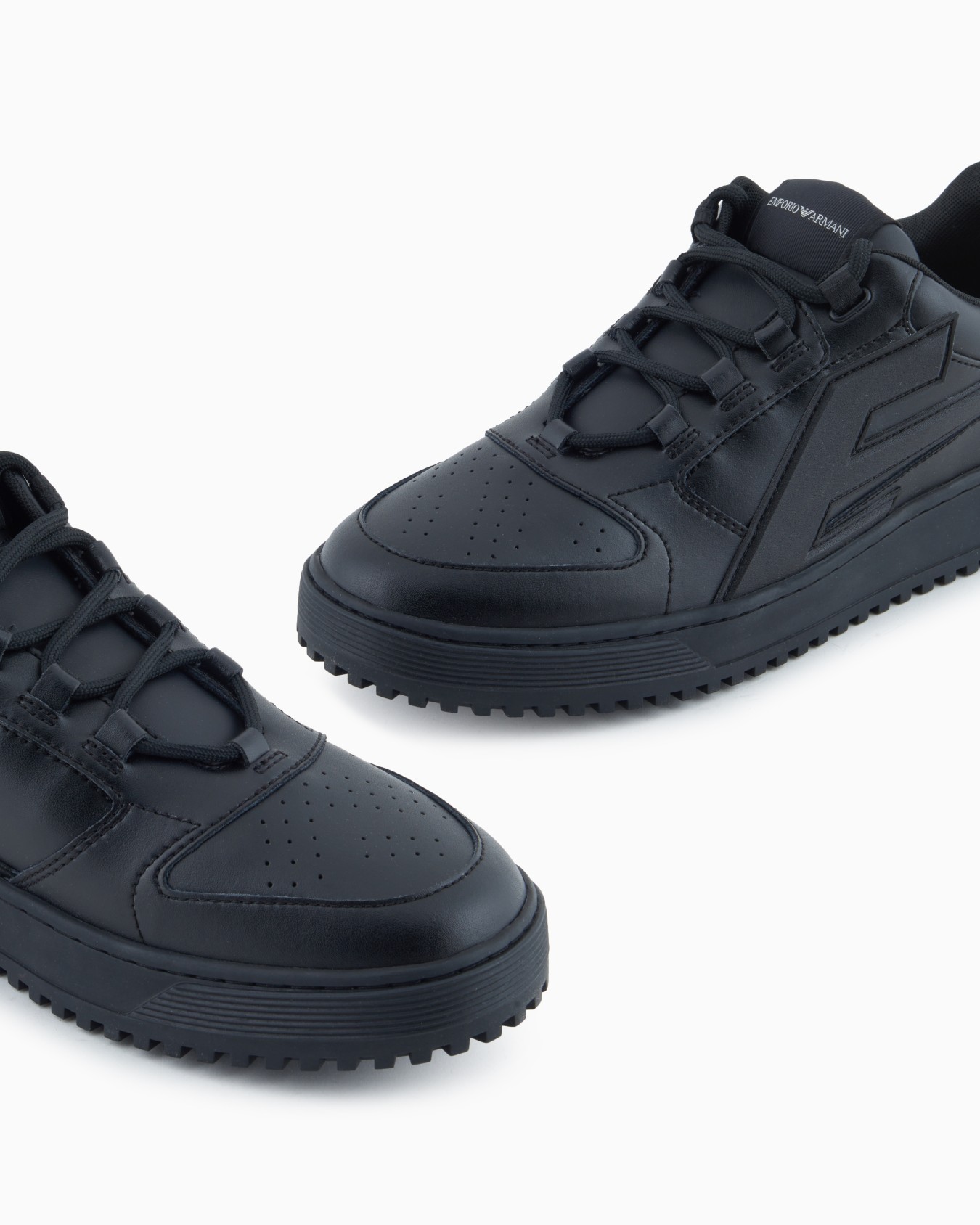 Sneakers in pelle con maxi patch EA Slide 4