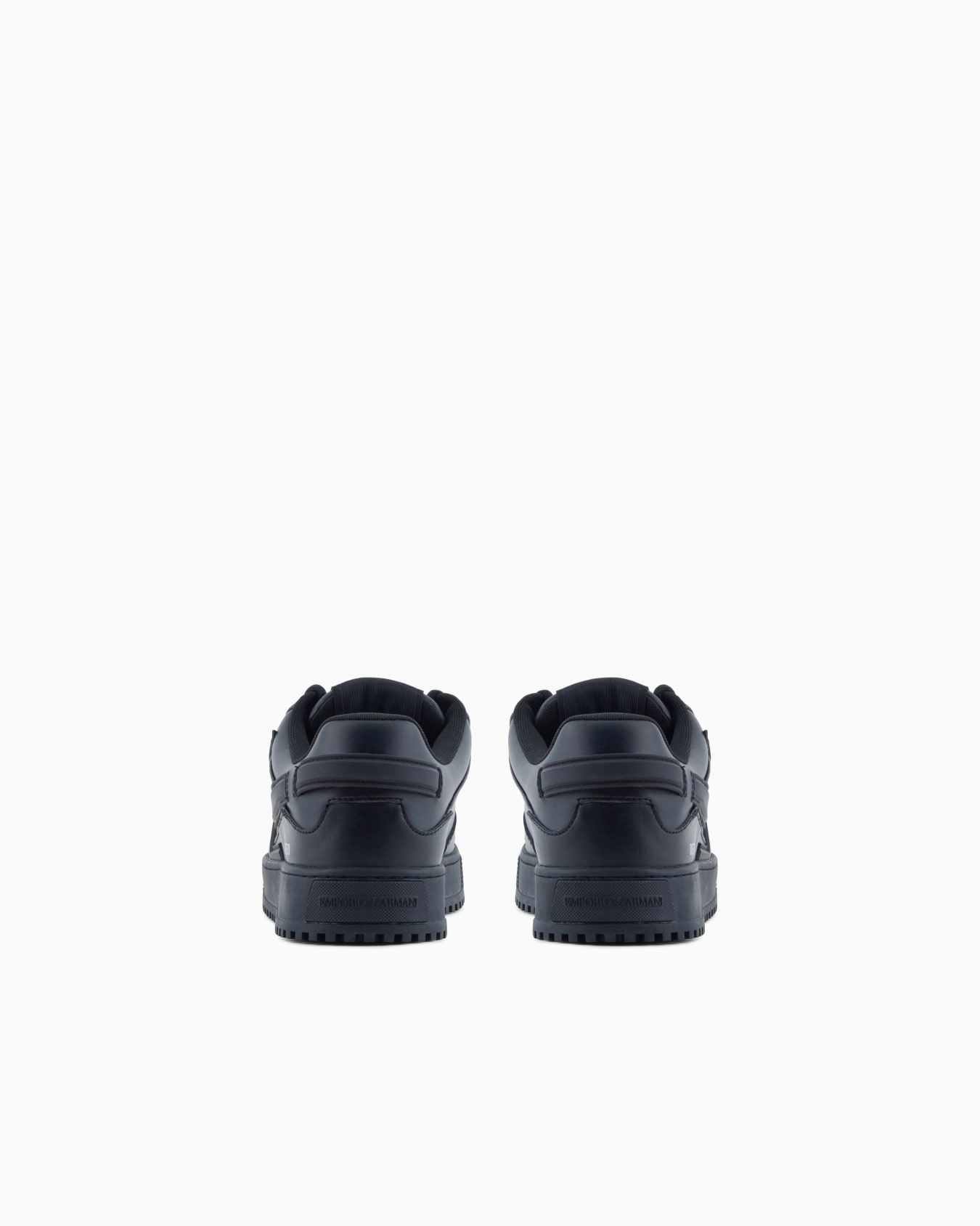 Sneakers in pelle con maxi patch EA Slide 3