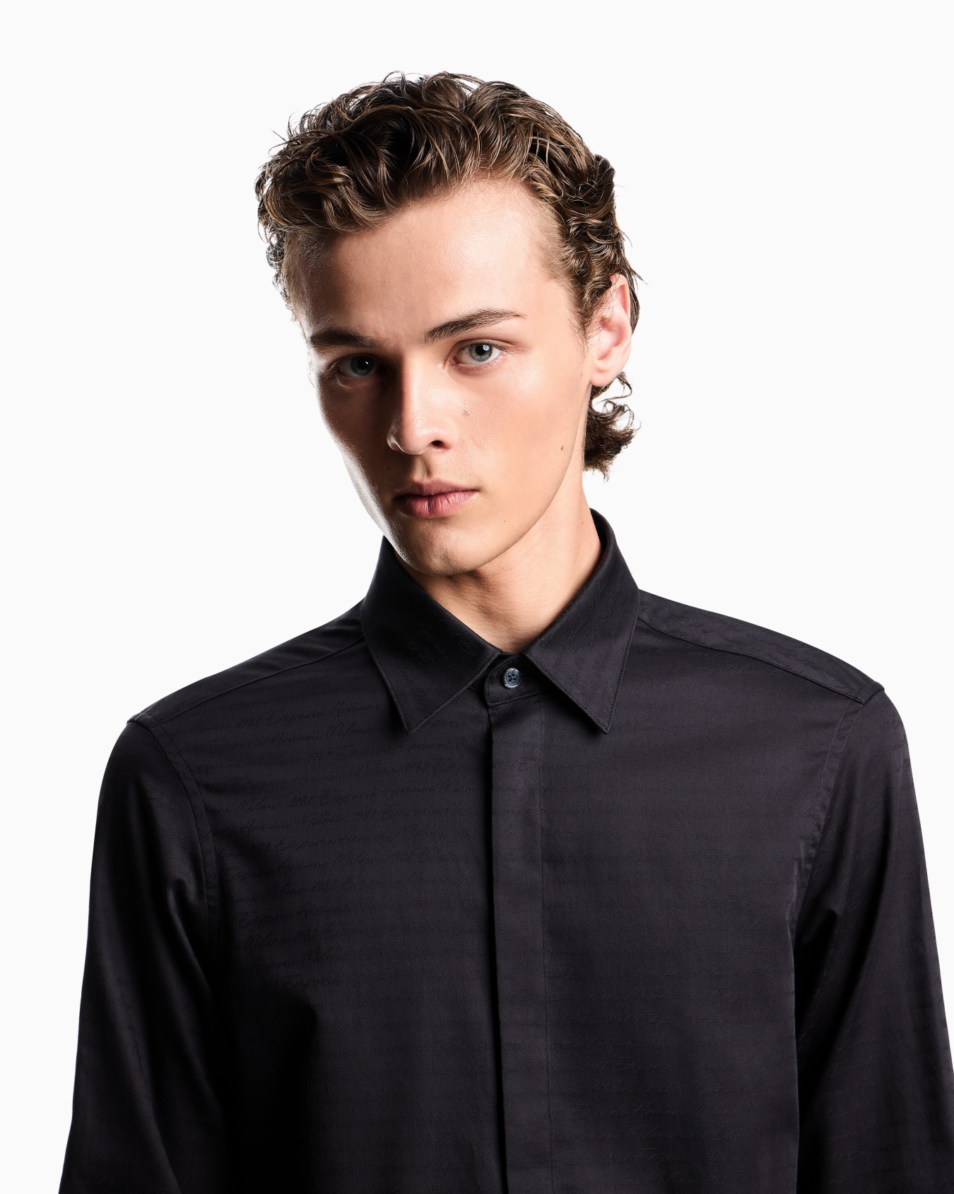 Camicia in cotone con logo jacquard all over Slide 4
