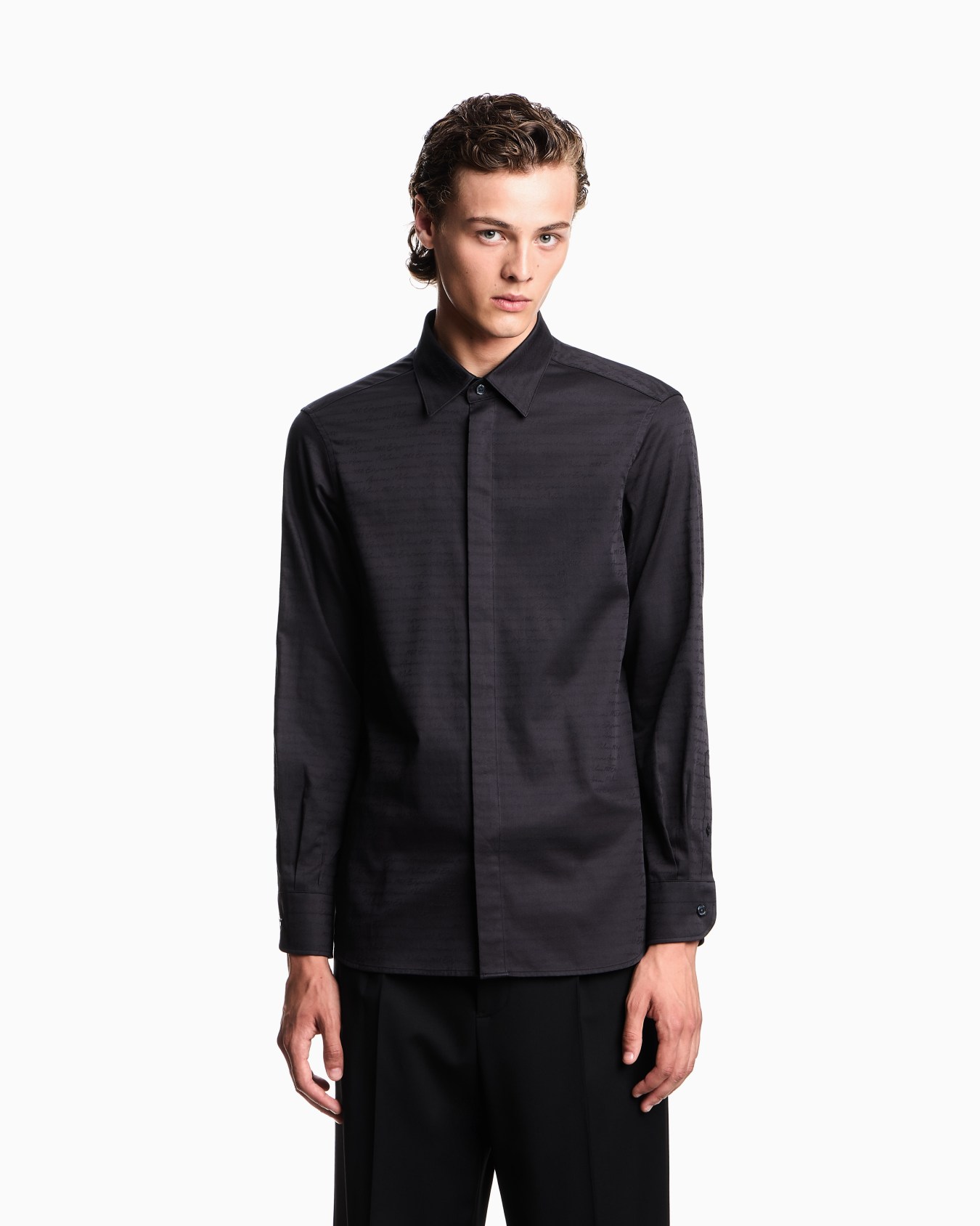 Camicia in cotone con logo jacquard all over Slide 3
