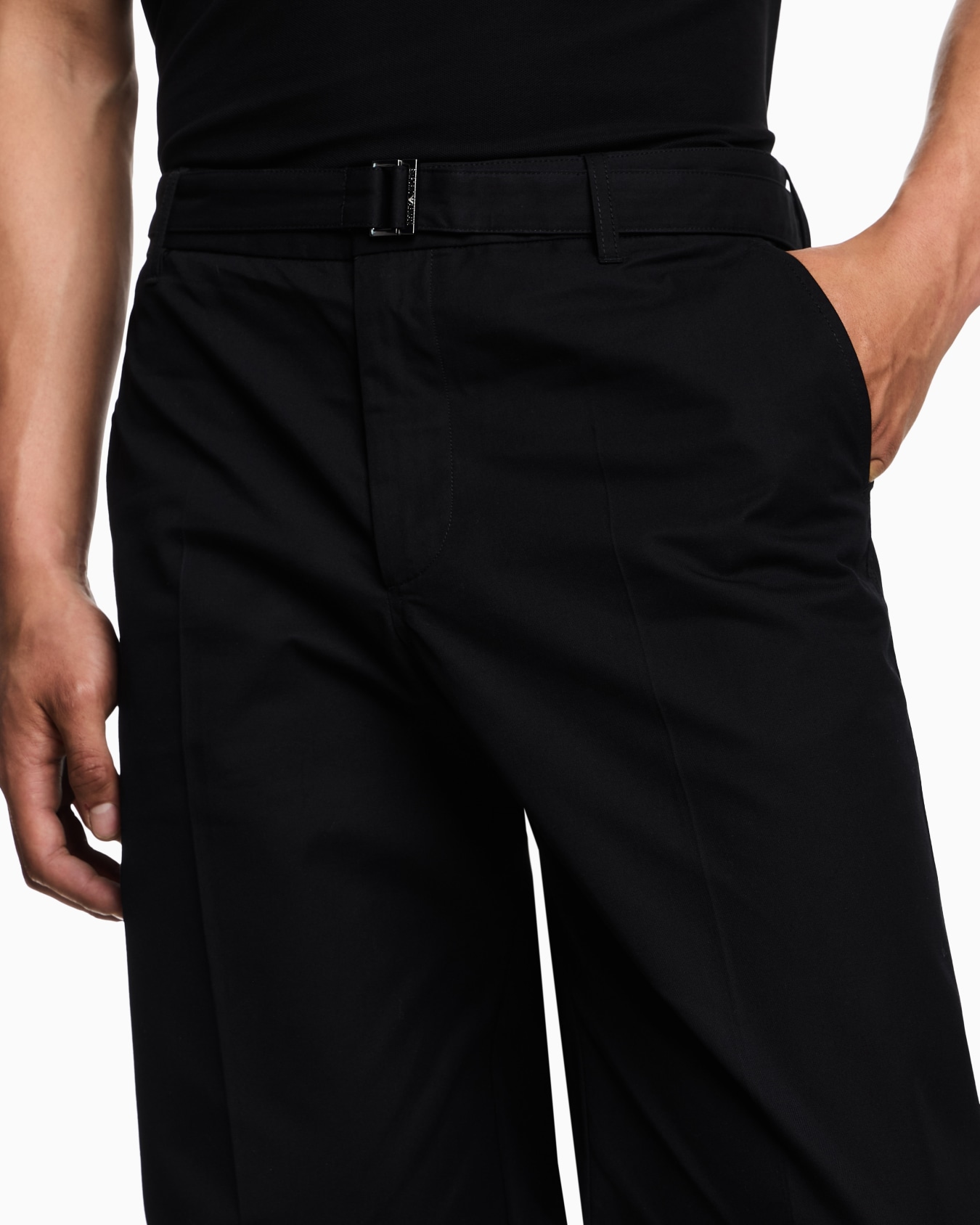 Cotton trousers with matching belt Slide 4