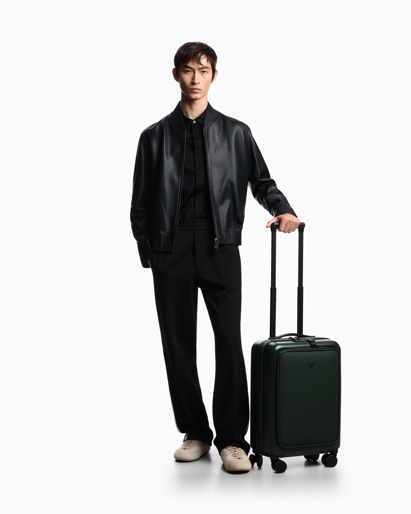 ABS carry-on case with Saffiano detail and eagle plate Slide 6