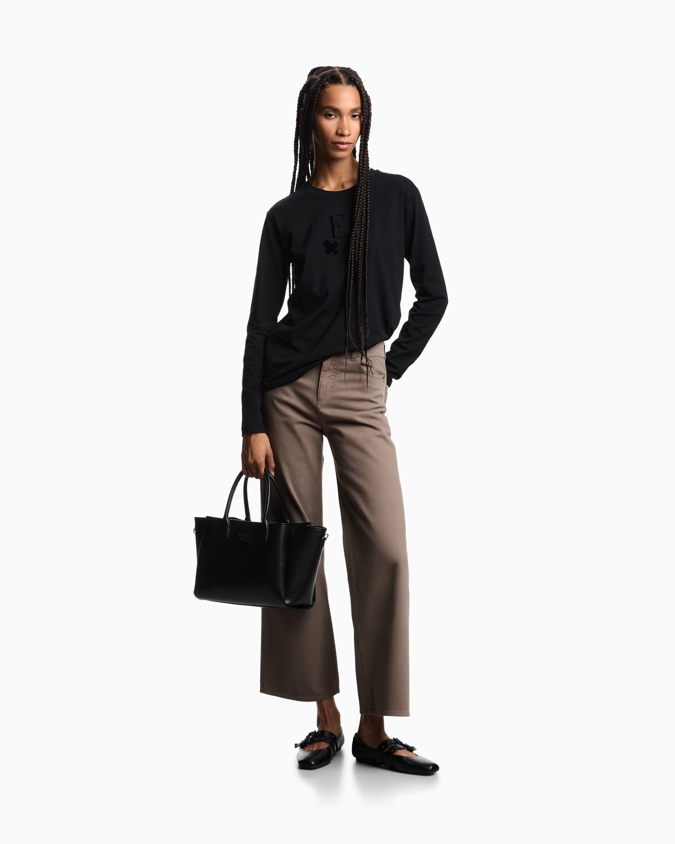 J33 Mid-rise, cropped wide-leg jeans in garment-dyed stretch drill Slide 1