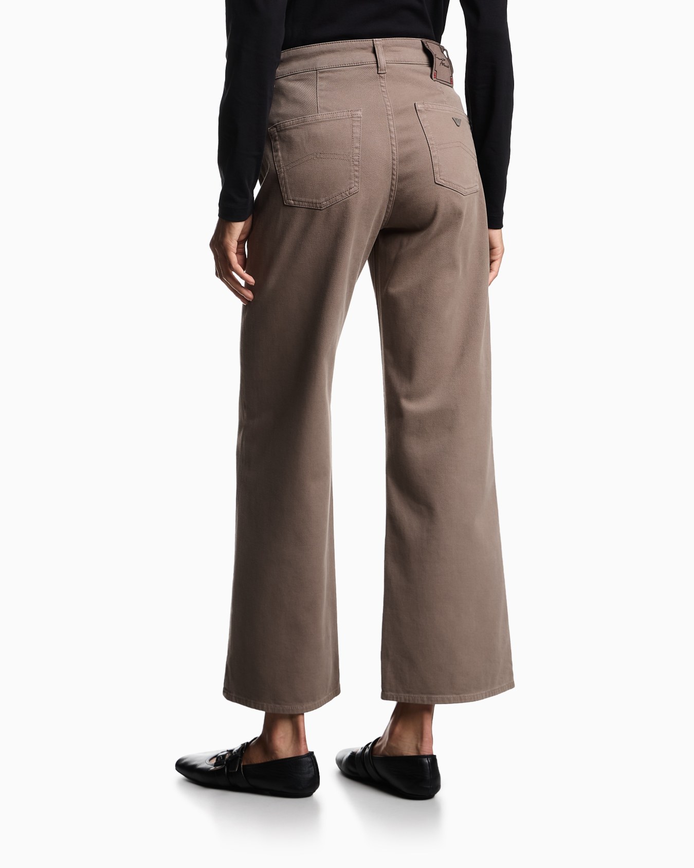 J33 Mid-rise, cropped wide-leg jeans in garment-dyed stretch drill Slide 2