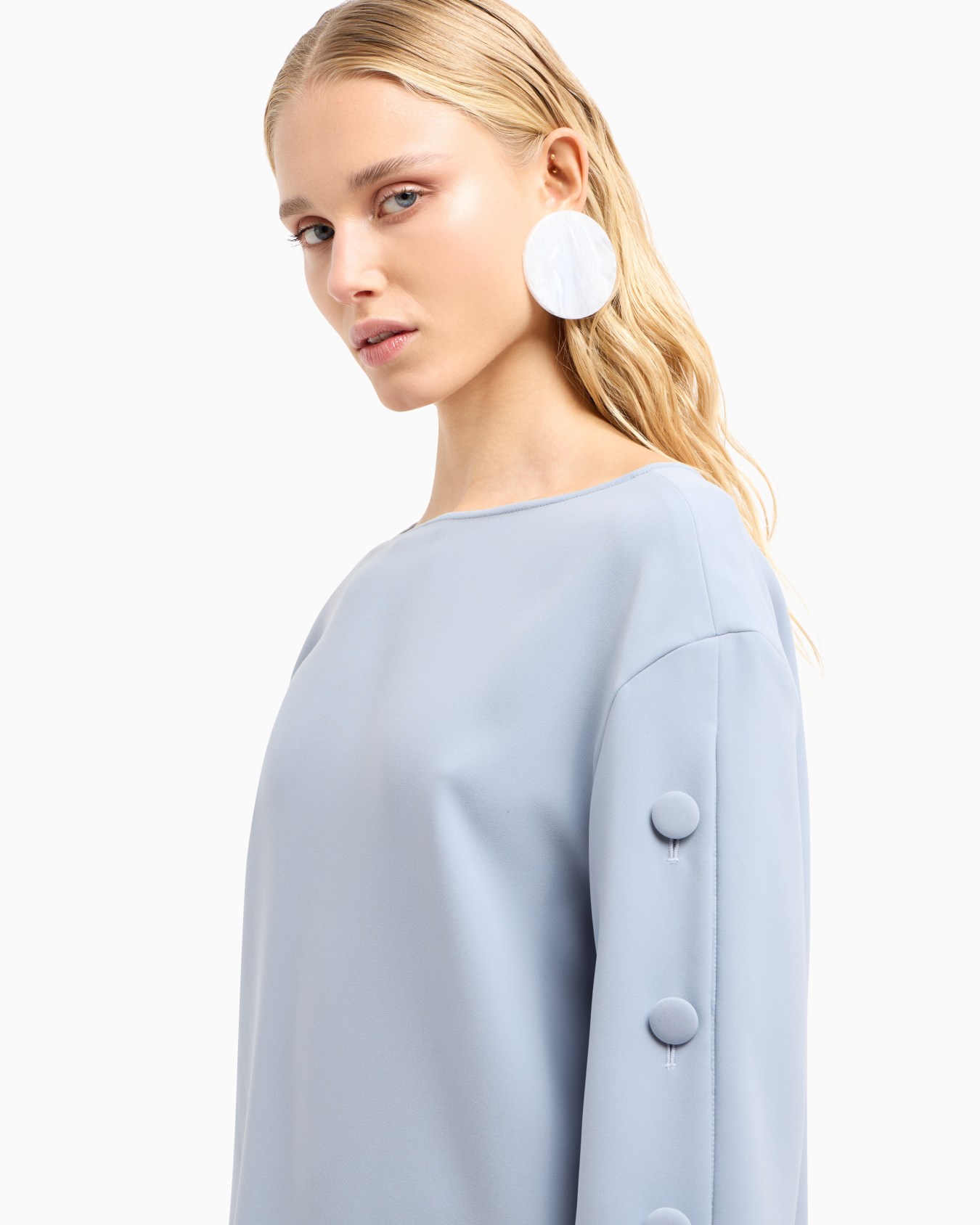 Blouse en cady technique avec boutons sur les manches Diapositive 4