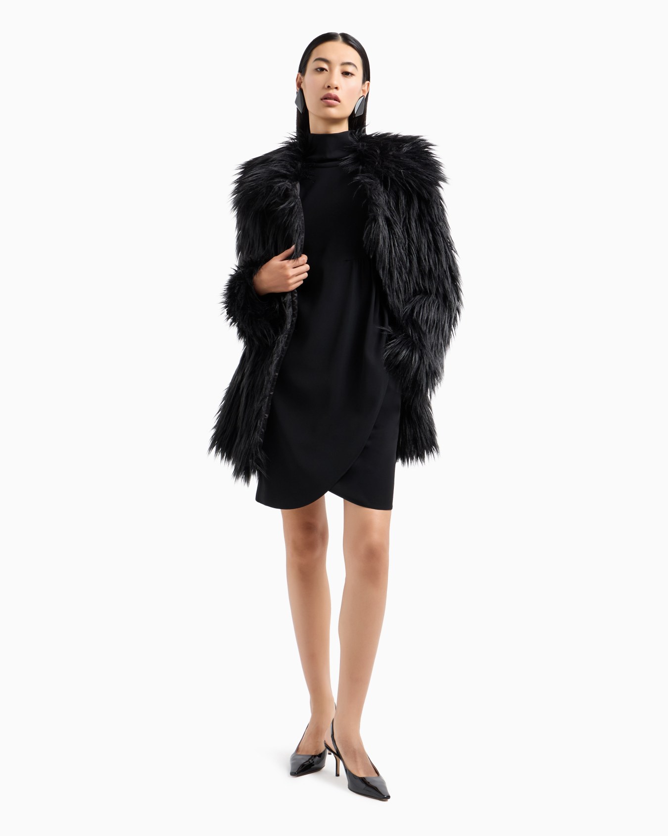 Robe col roulé avec bas tulipe en cady technique Diapositive 3