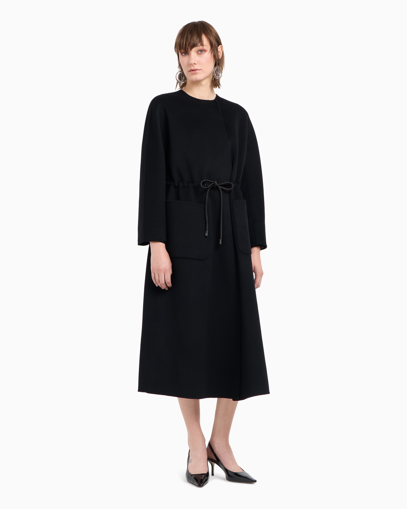 Virgin-wool coat with drawstring waist Slide 1