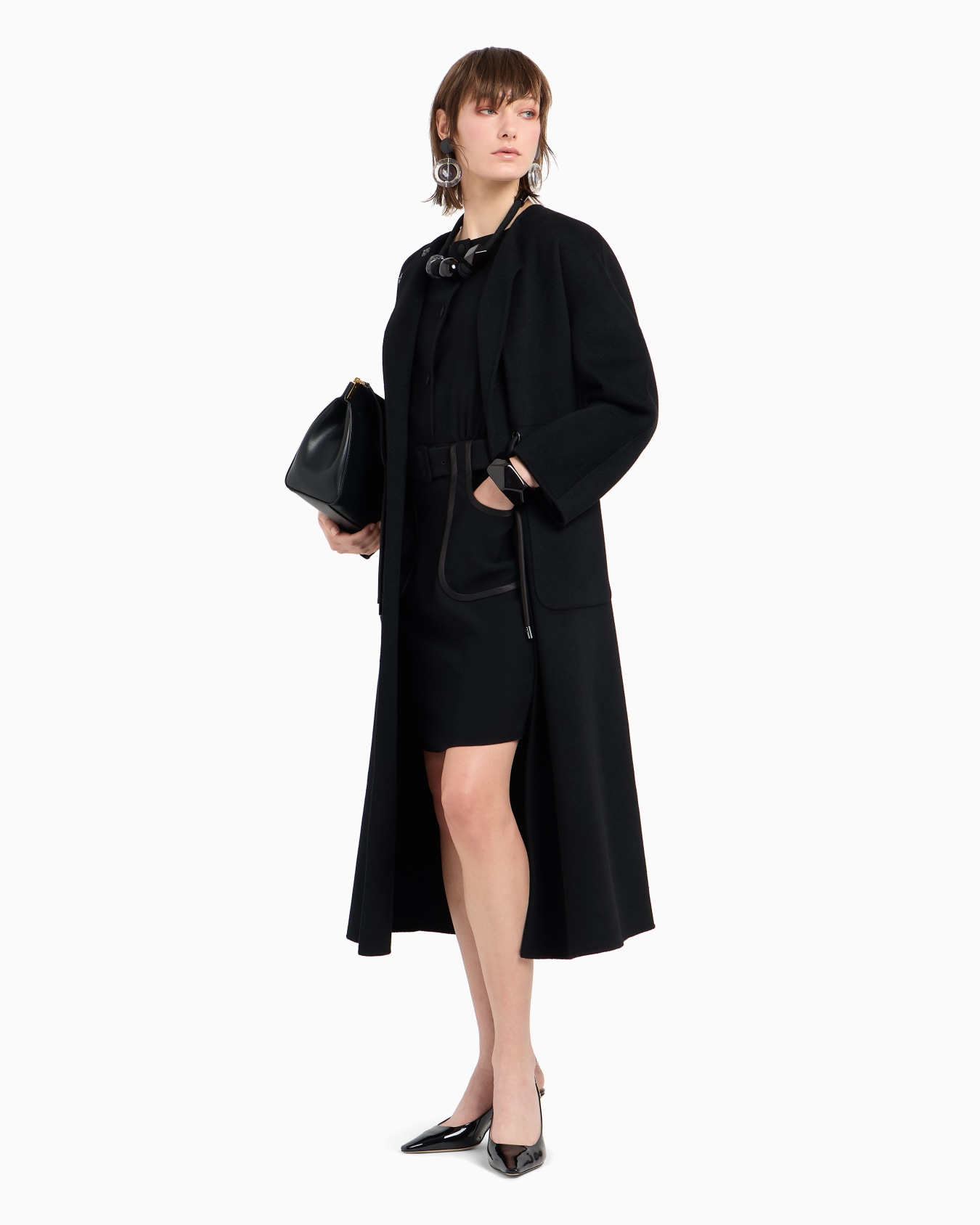 Virgin-wool coat with drawstring waist Slide 3