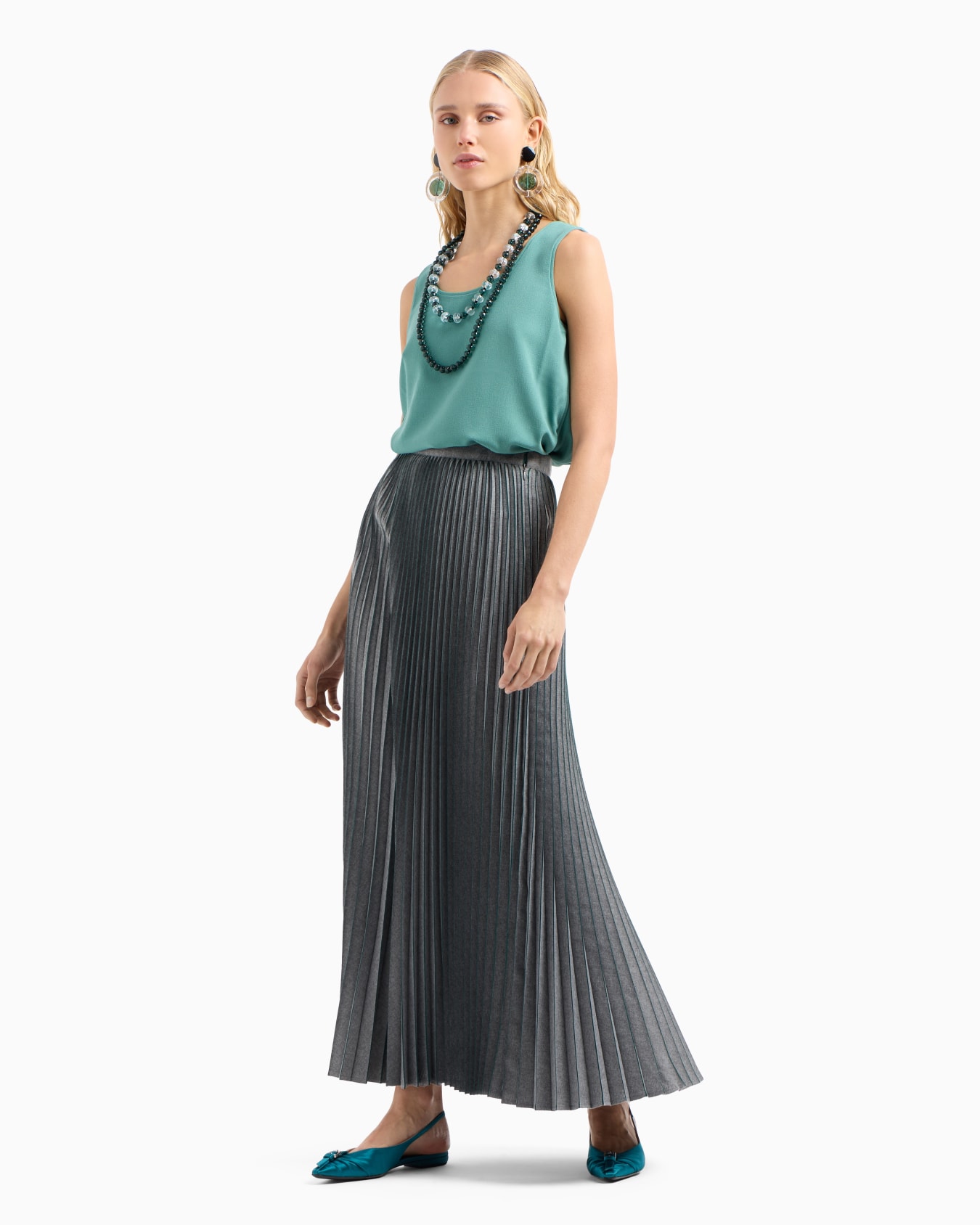Pleated flannel long skirt Slide 3