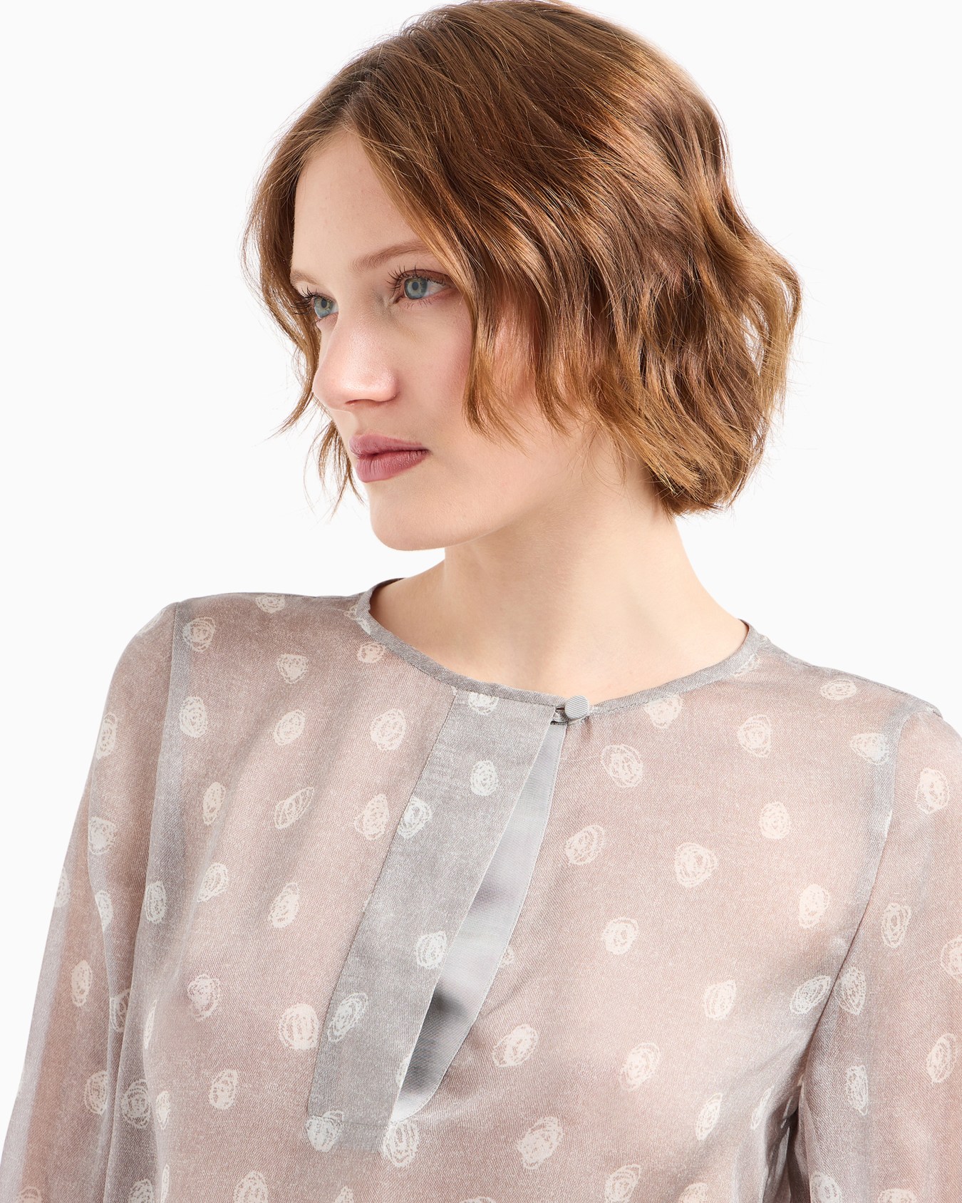 Blouse en mousseline de soie avec imprimé all over à pois abstraits Icon Diapositive 3