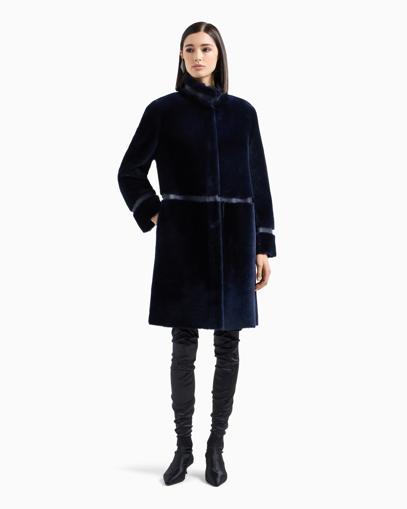 Reversible lamb shearling coat Slide 1
