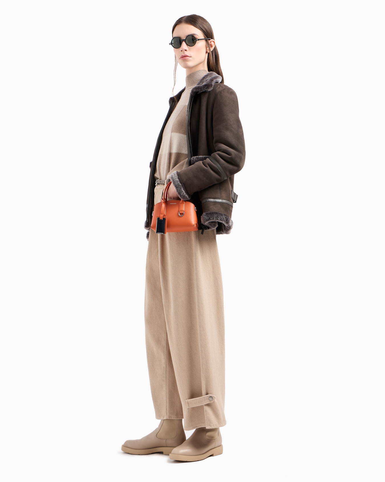 Icon relaxed-fit Spanish Merino lambskin suede shearling coat Slide 4