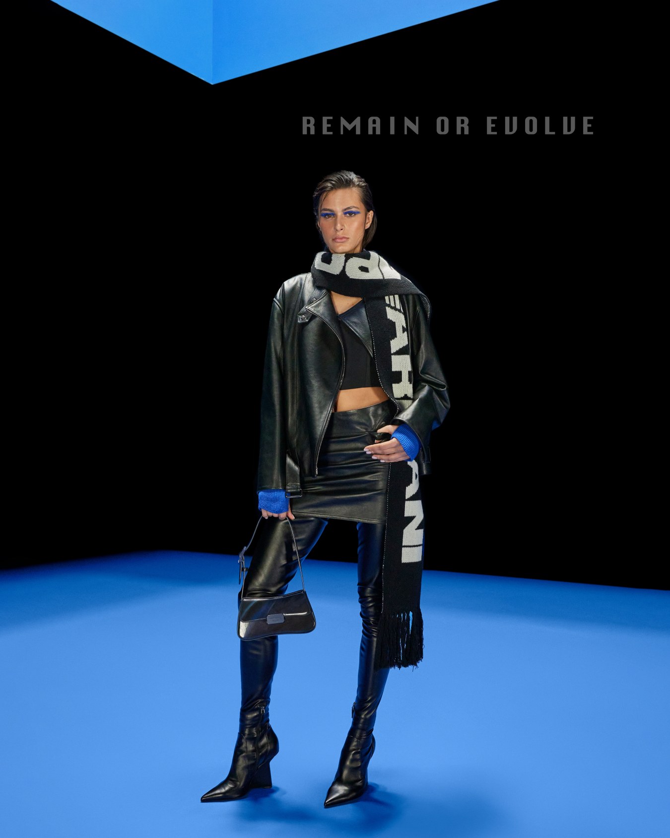 ASV Black Blue capsule collection oversized jacket in vegetable-tanned nappa lambskin Slide 5