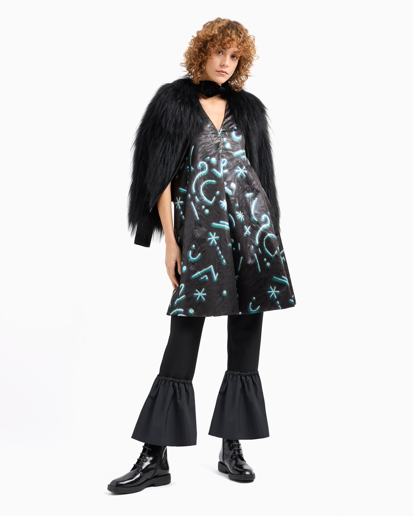 Robe avec col en V en tissu lurex imprimé Starry Sky all over Diapositive 4