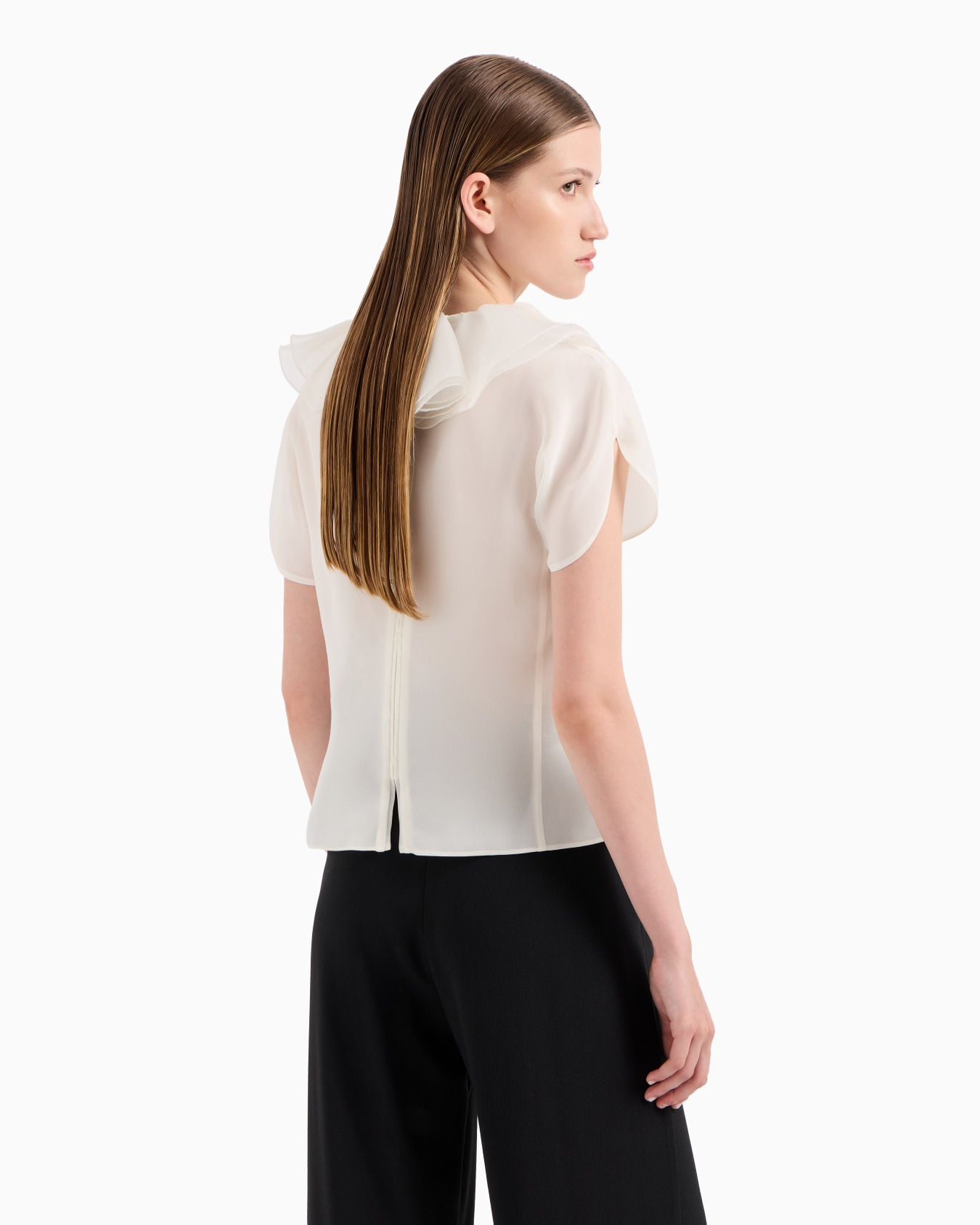 Bluse der Moon-Sonderkollektion mit Kelchkragen und Rüschen aus Seidenorganza Folie 2