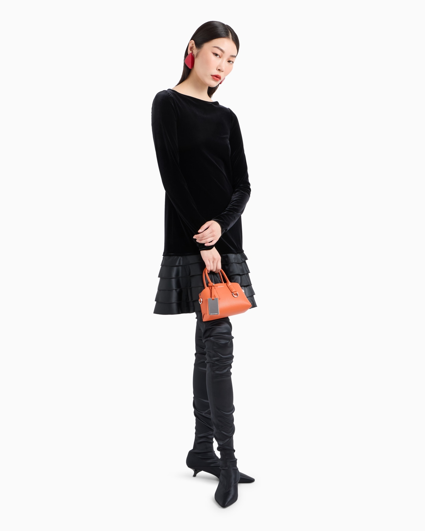 ASV Icon regenerated leather small handbag Slide 6