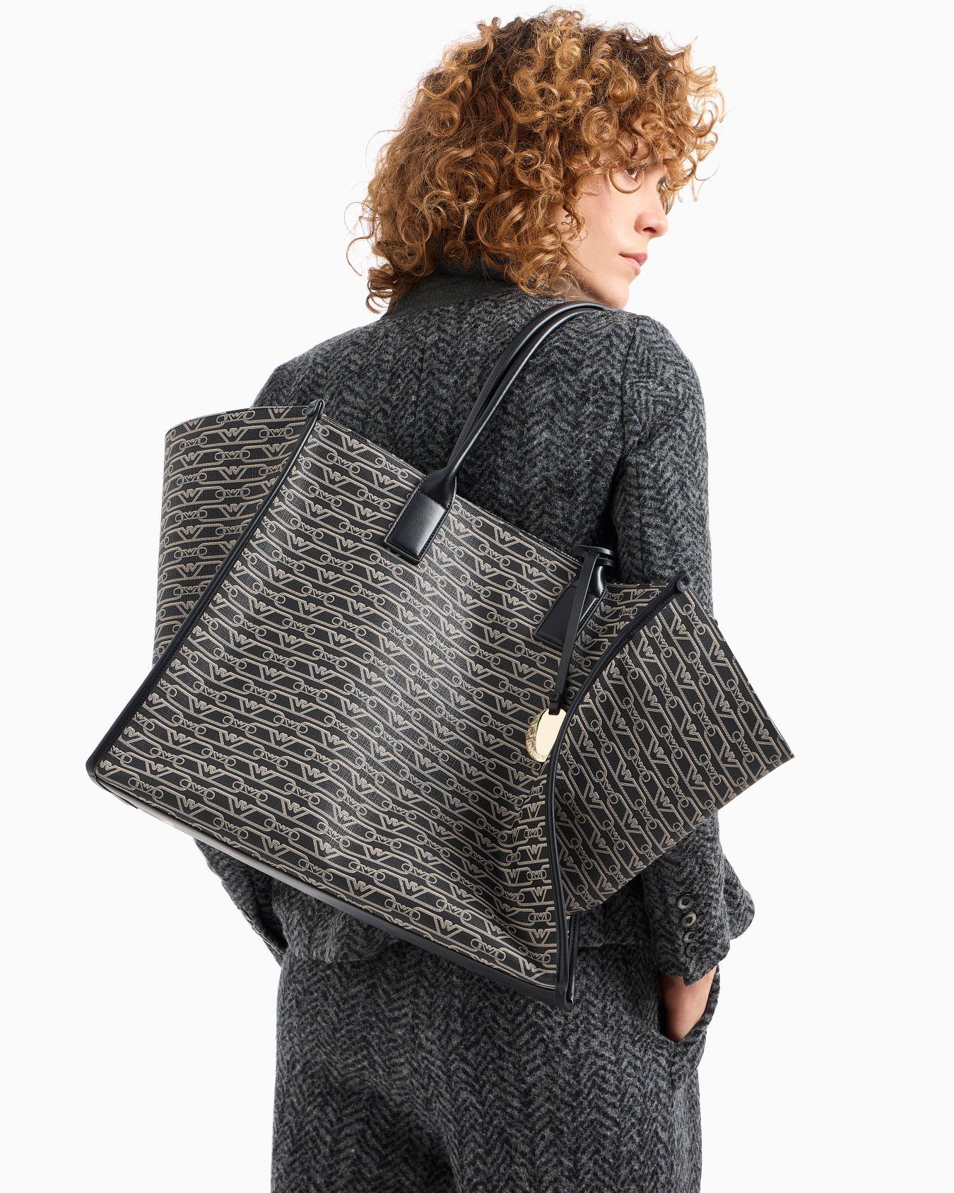 Grand sac cabas à imprimé monogramme all over Diapositive 5