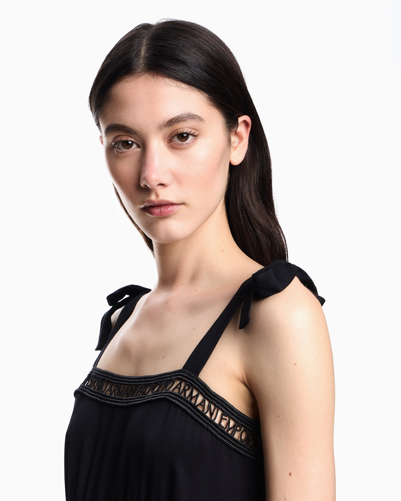 Robe longue de plage en viscose avec logo en dentelle Diapositive 3
