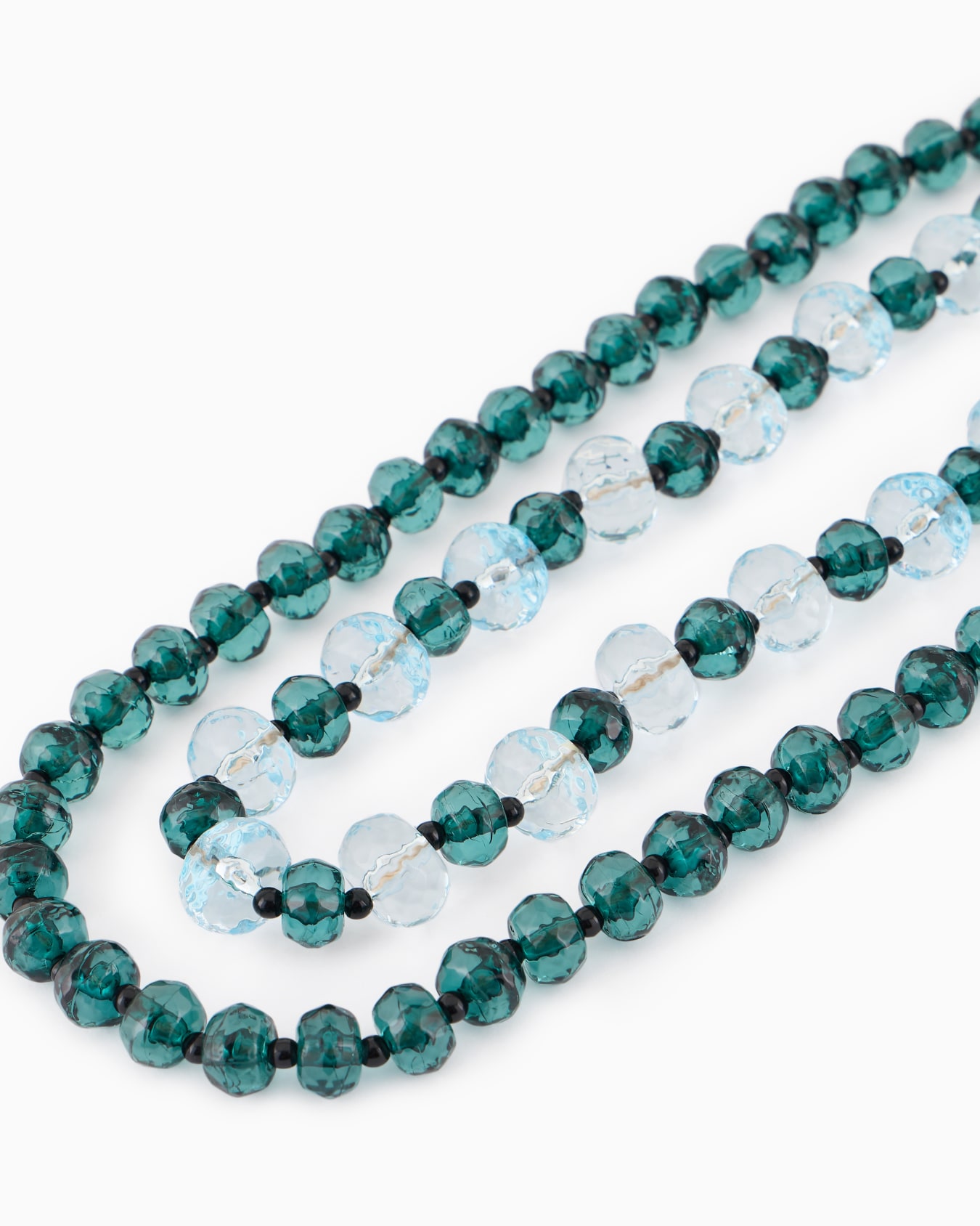 Double-strand necklace with faceted spheres Slide 1
