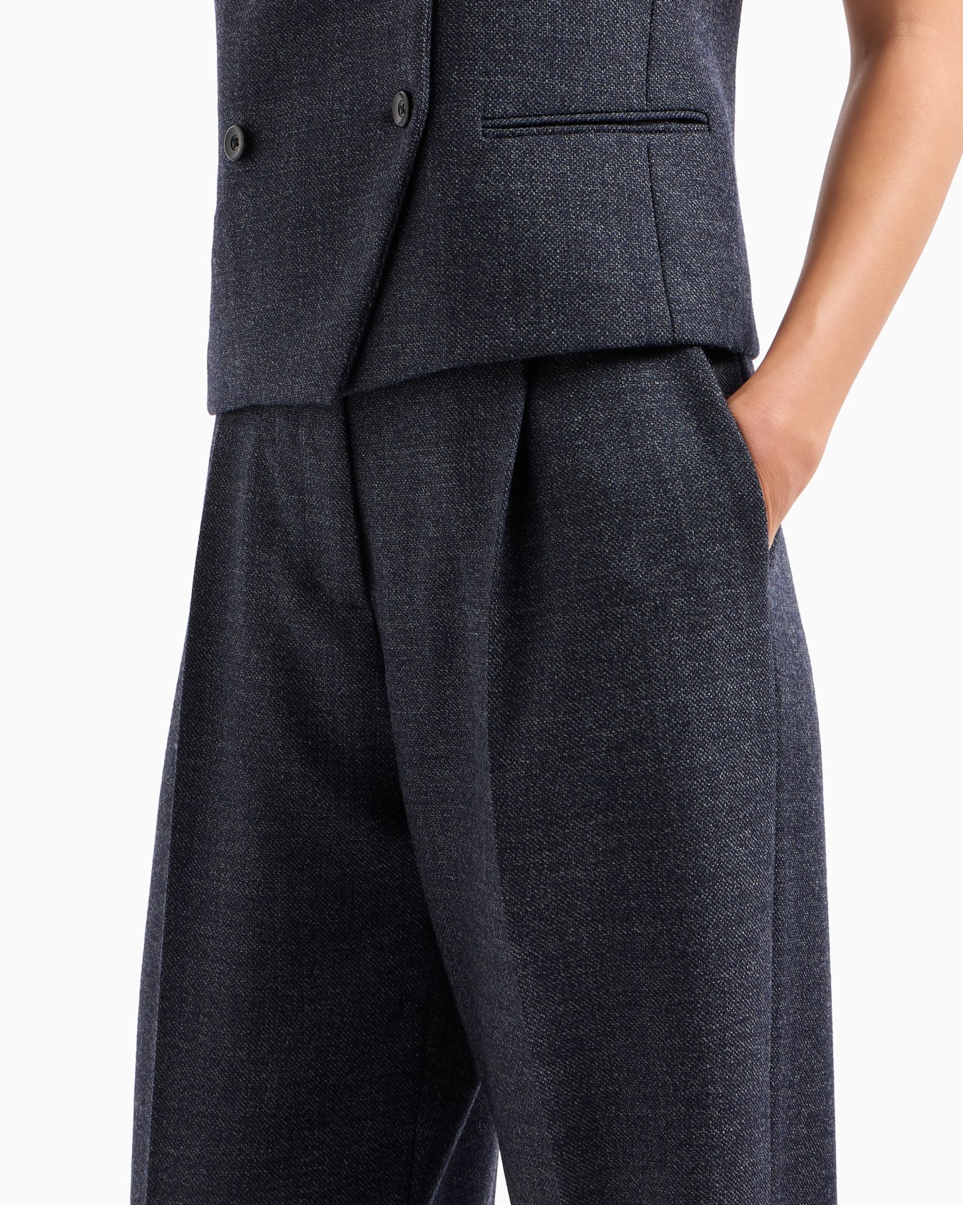 Mouliné-wool compact-grisaille trousers with darts Slide 4