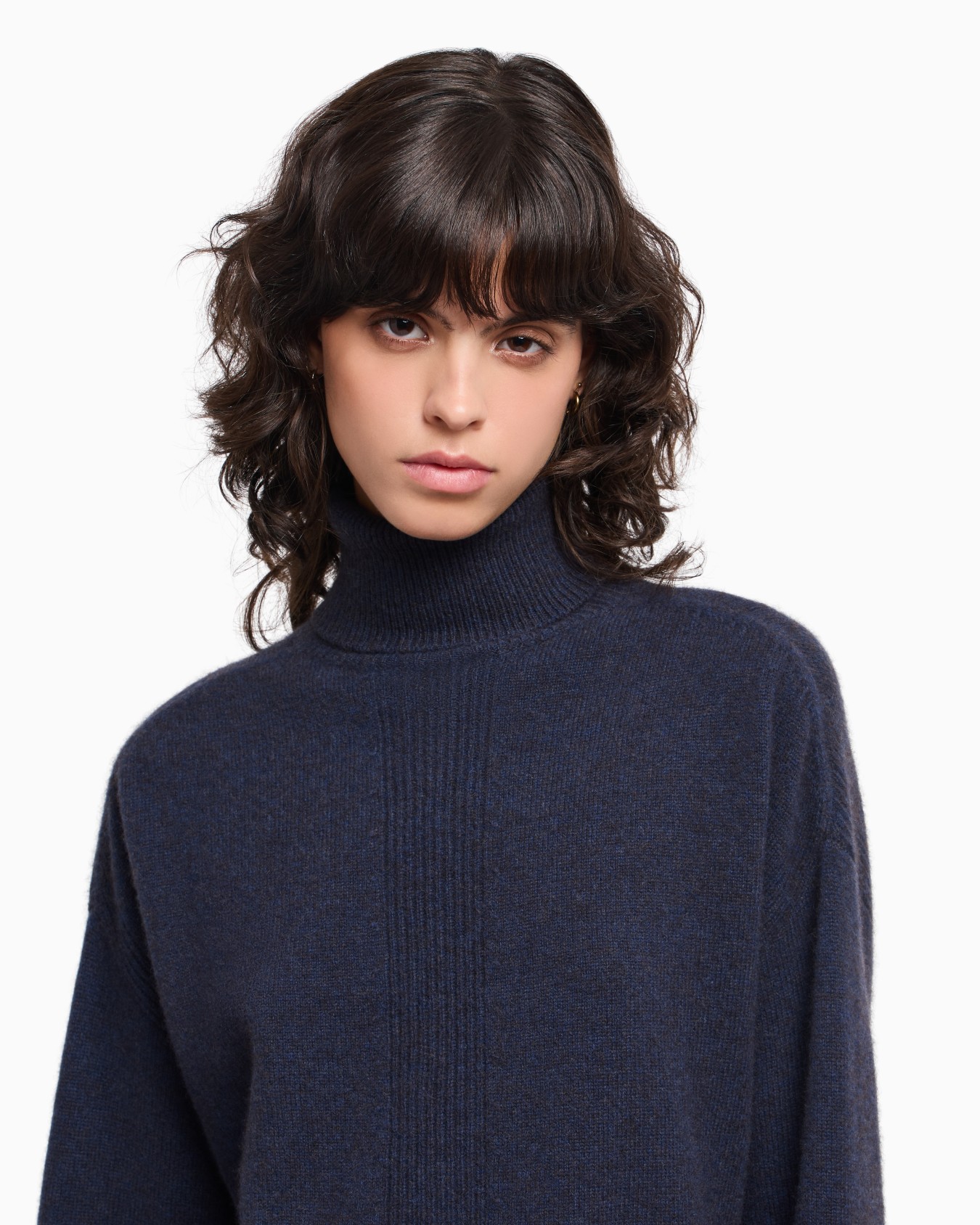  Pull à col roulé en laine de yak mélangée Diapositive 4
