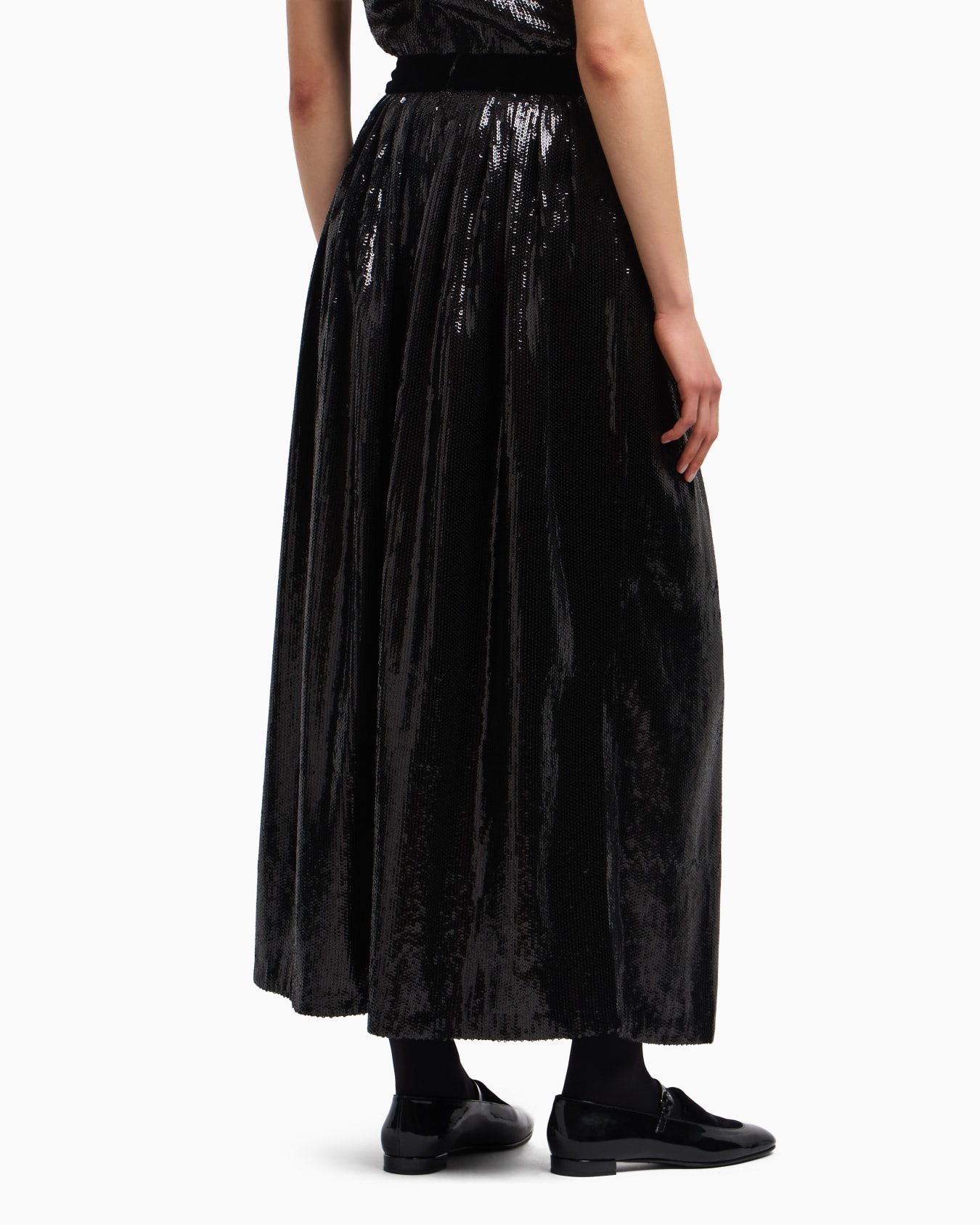 Long skirt with all-over sequins Slide 3