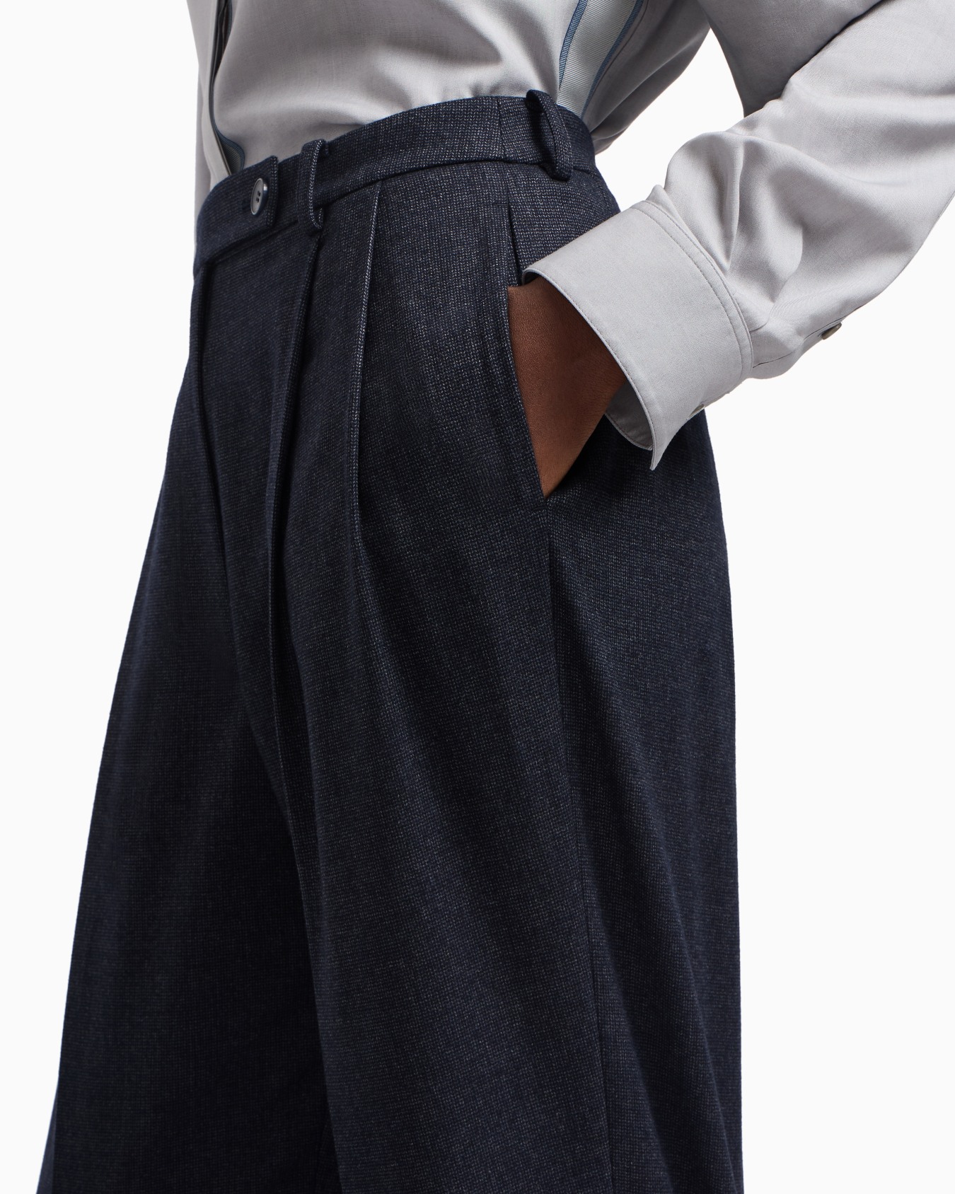 Mouliné wool-blend trousers with darts Slide 5