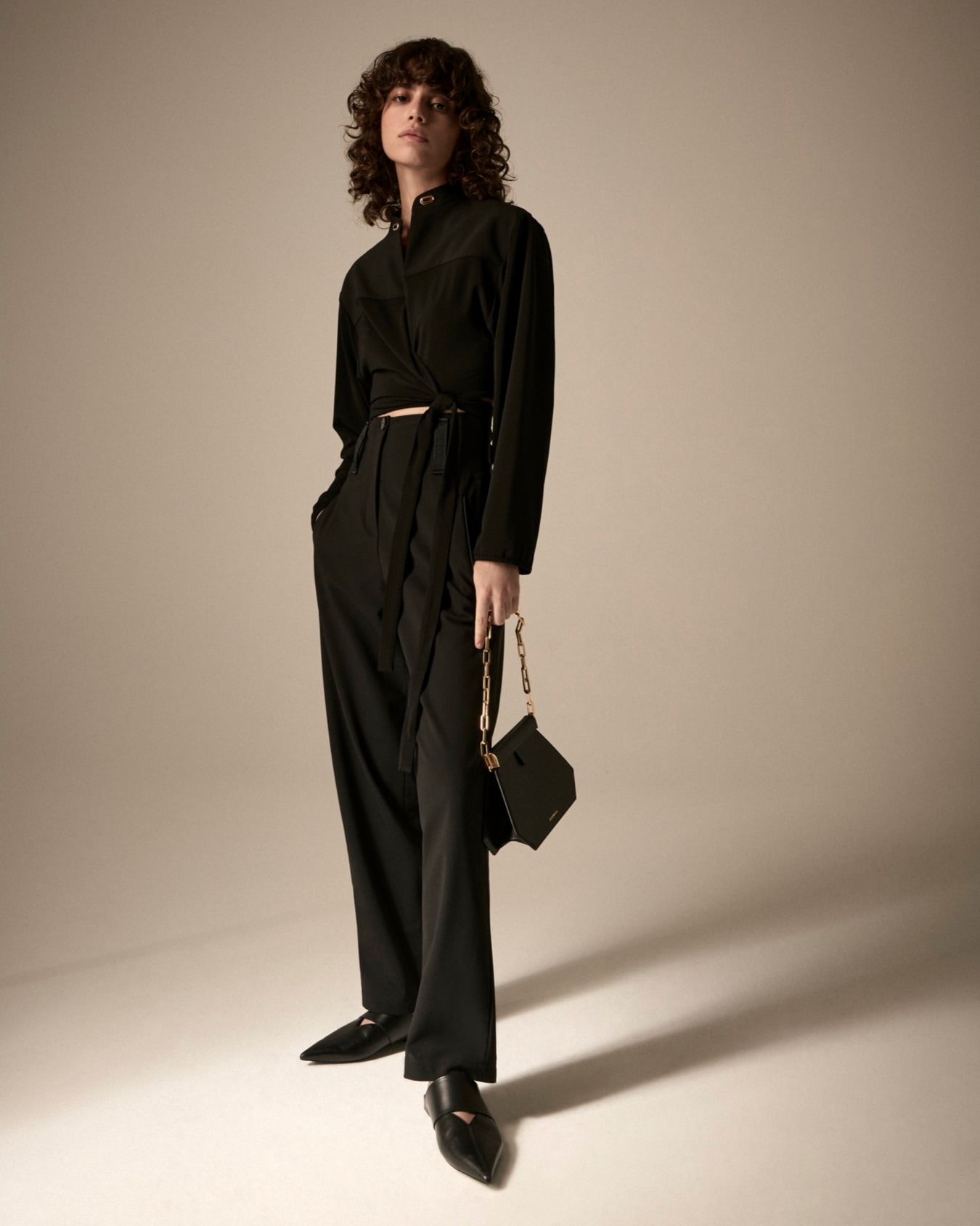 Pantalones de pernera ovalada en tela de lana elástica Dawn to Dusk Diapositiva 6
