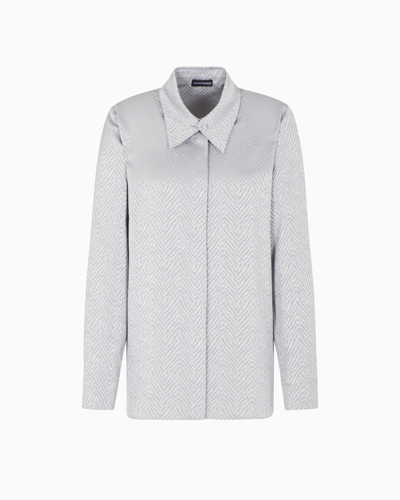 Shirt with chevron motif print Slide 0