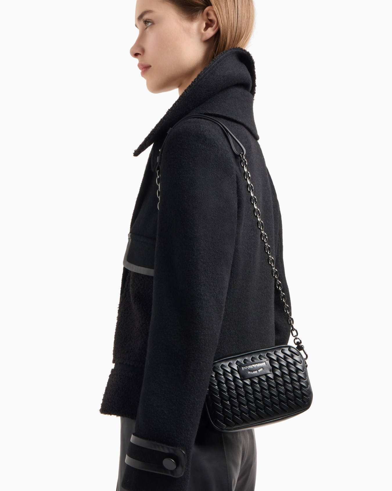 Interwoven leather camera case with chain shoulder strap Slide 5