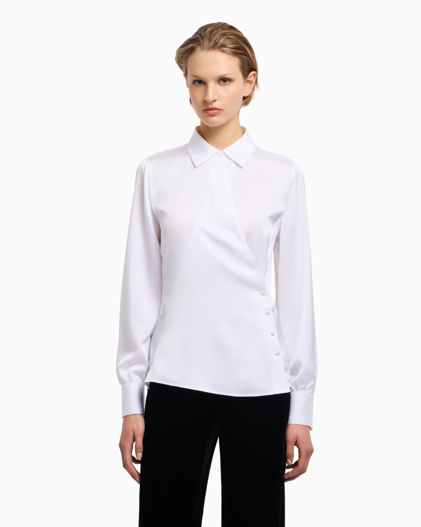 Chemise coupe portefeuille en crêpe de satin Diapositive 3