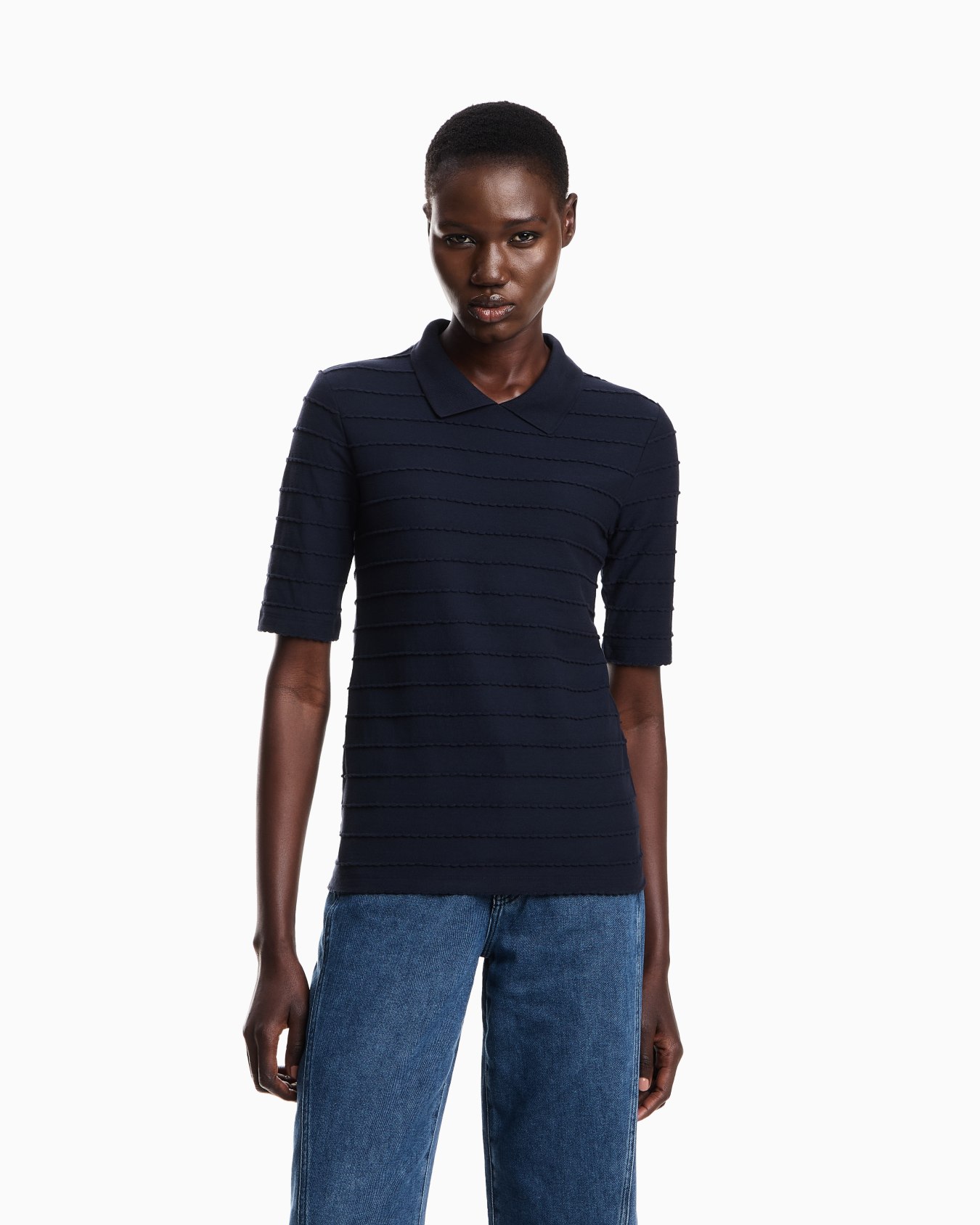 Polo de punto con detalle de encaje Diapositiva 3