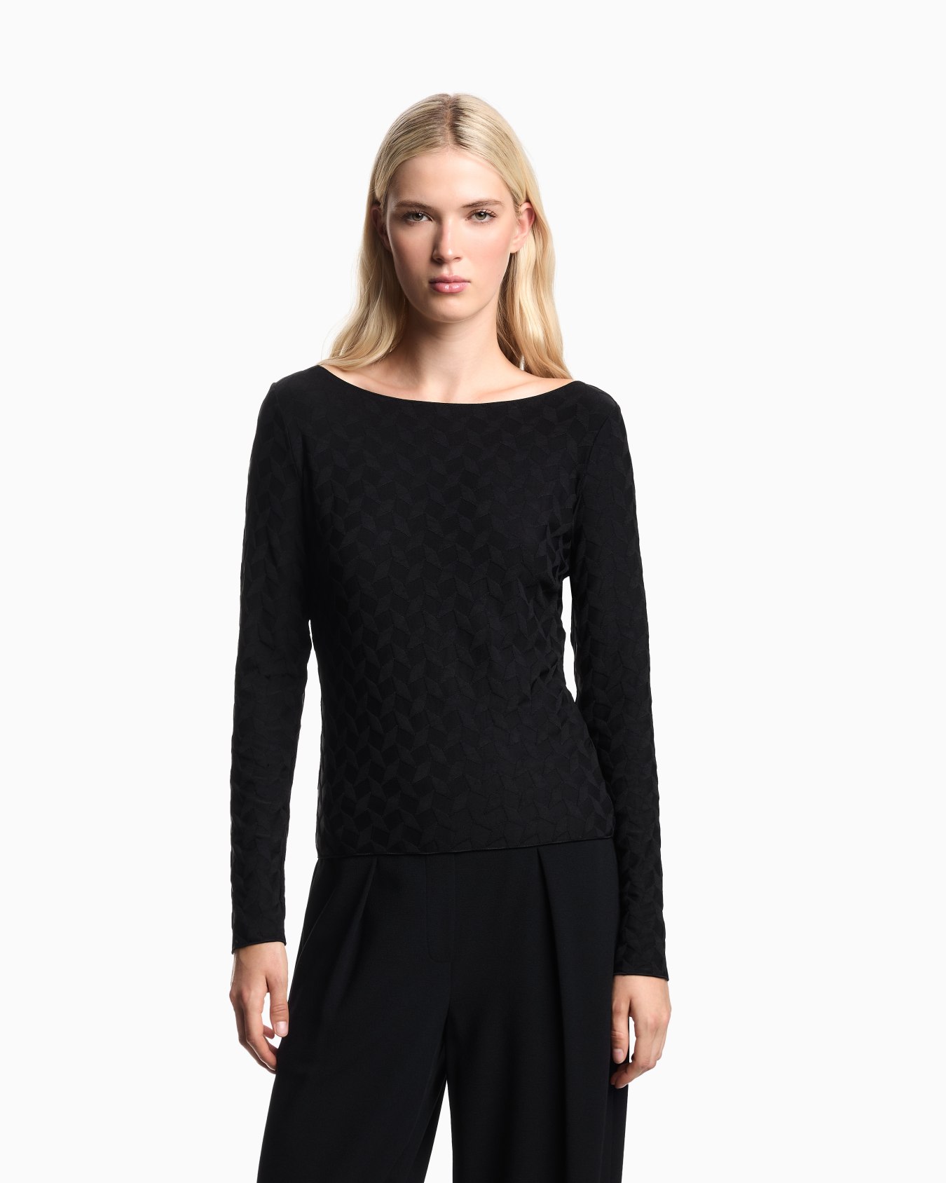 Jacquard jersey jumper with a geometric pattern Slide 3