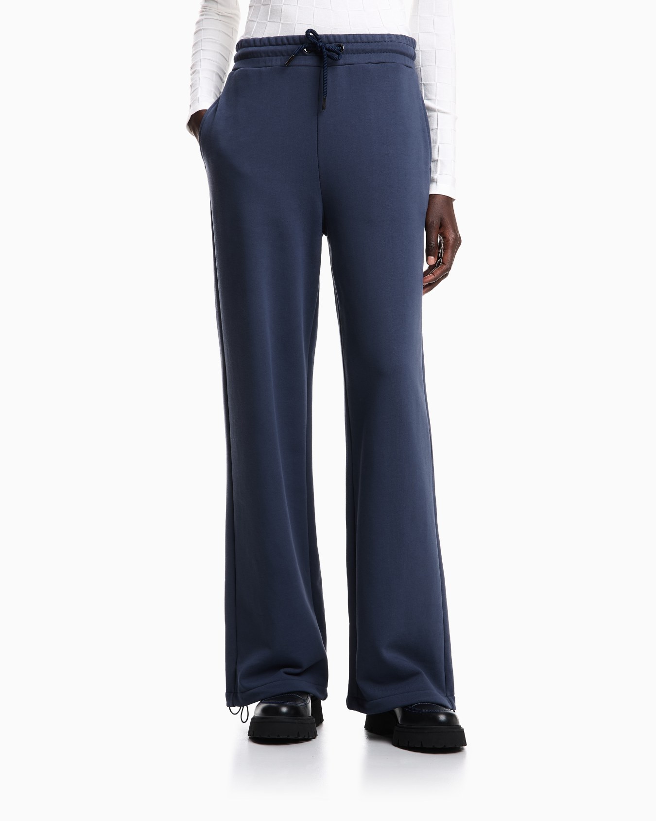 ASV elasticated-waist trousers made of French terry Slide 3