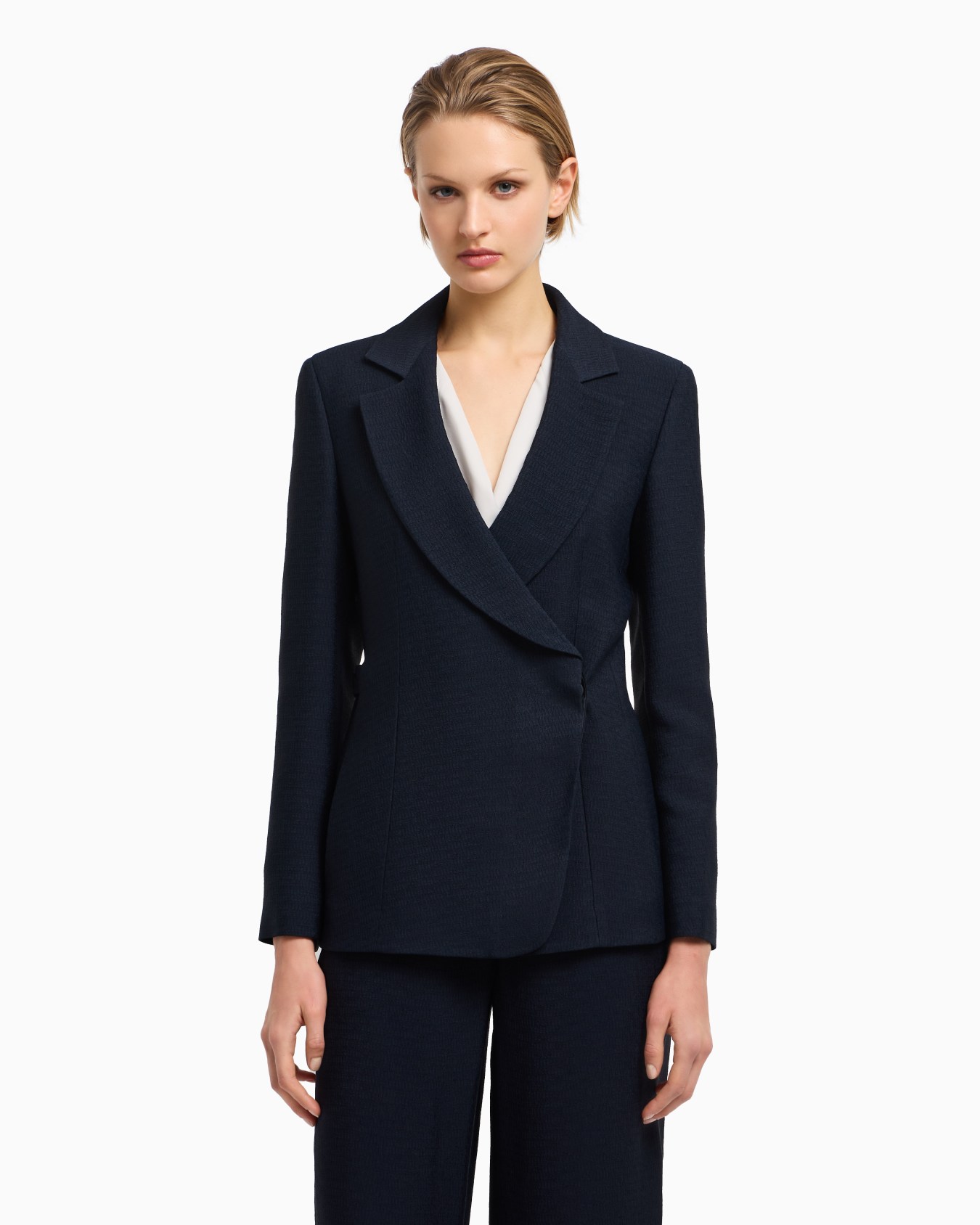 Icon blazer in flowing, armure fabric Slide 3