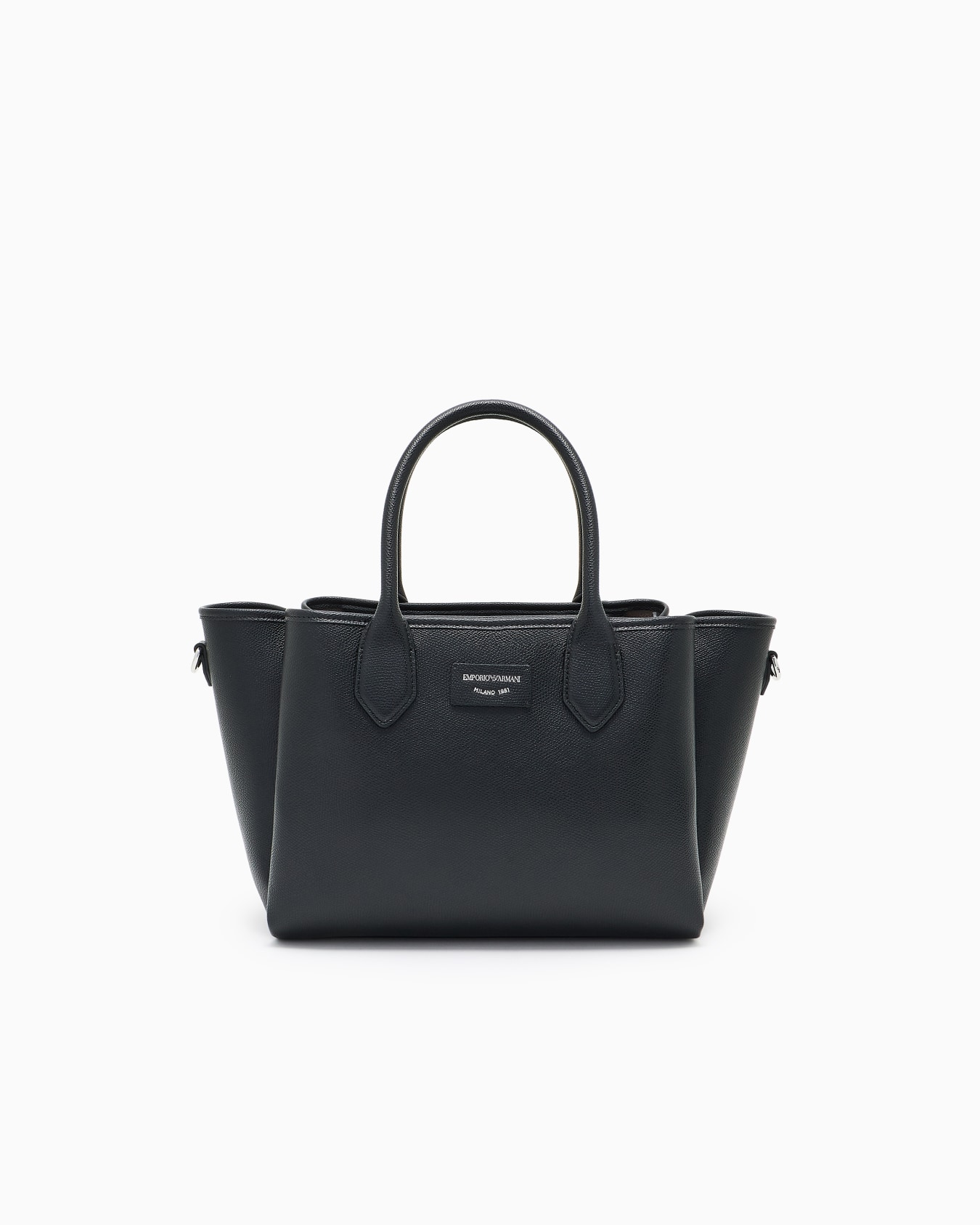 Medium shopper bag with palmellato finish Slide 0