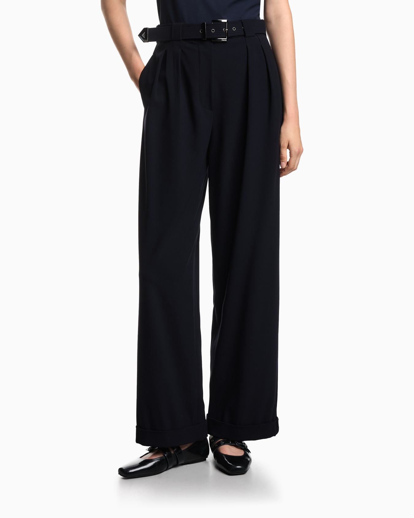 Pantaloni con pinces in lana grain de poudre  Slide 3