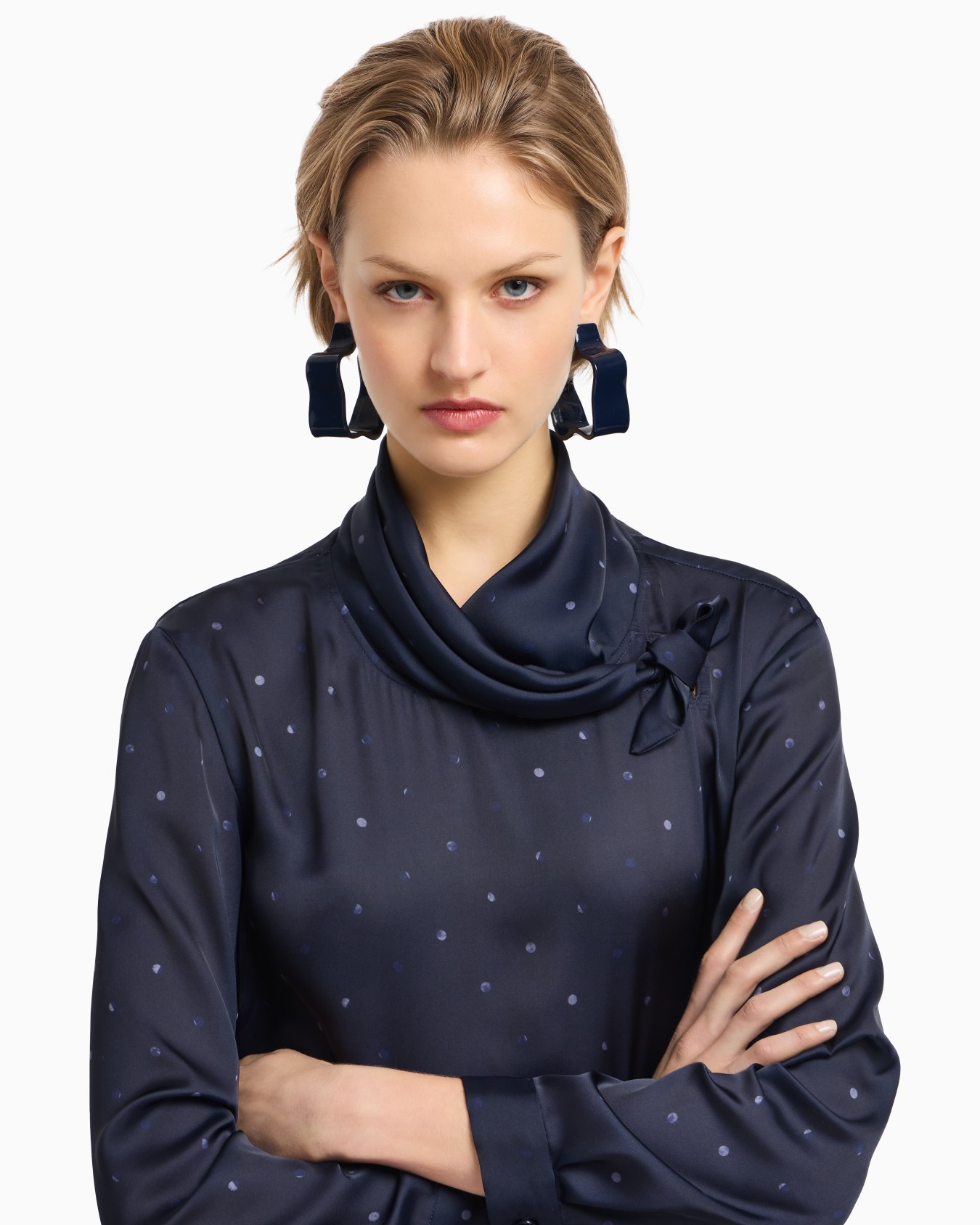 Satin foulard-collar blouse with polka-dot print Slide 5